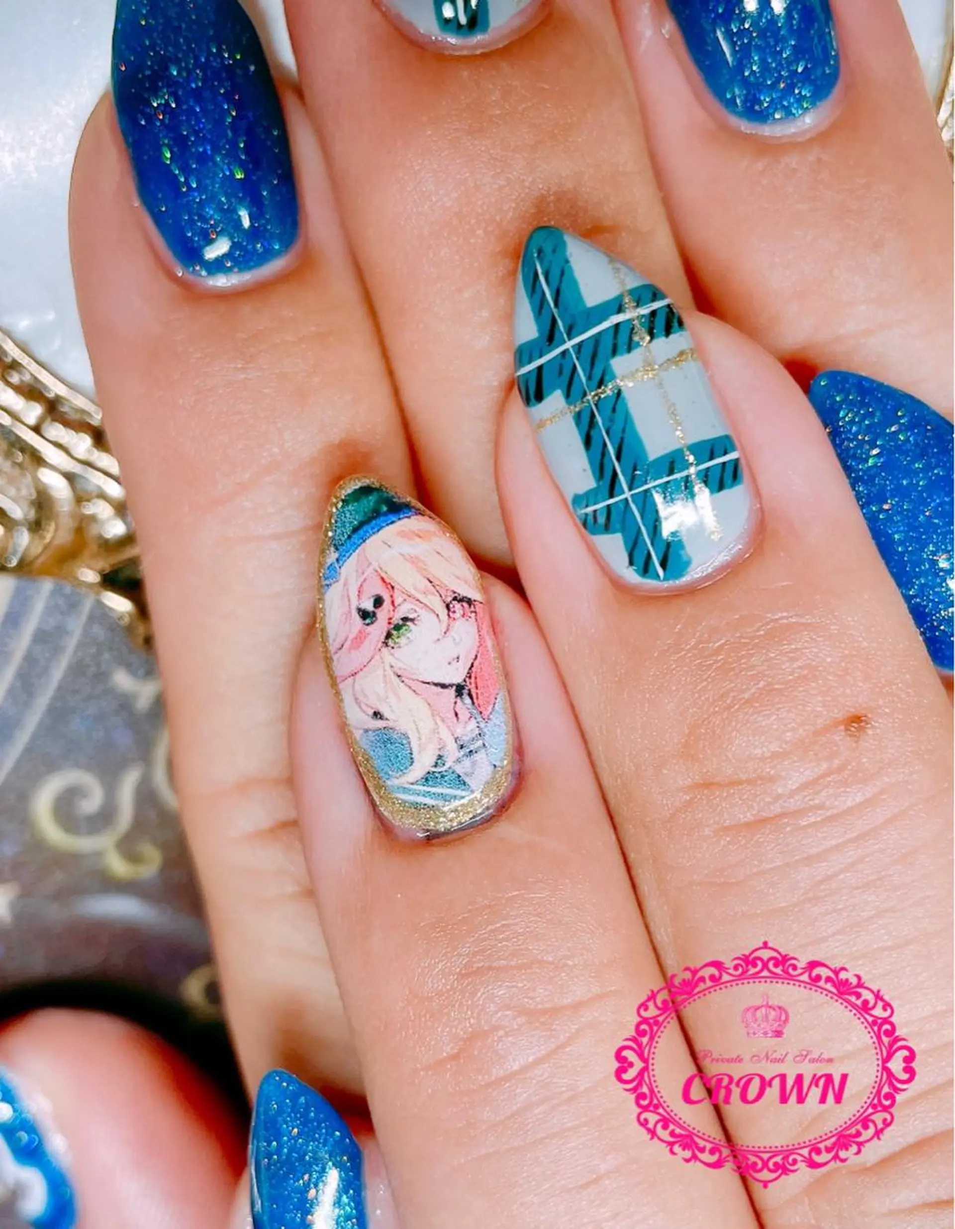 ネイル CROWN プライベートサロンのネイルデザイン
