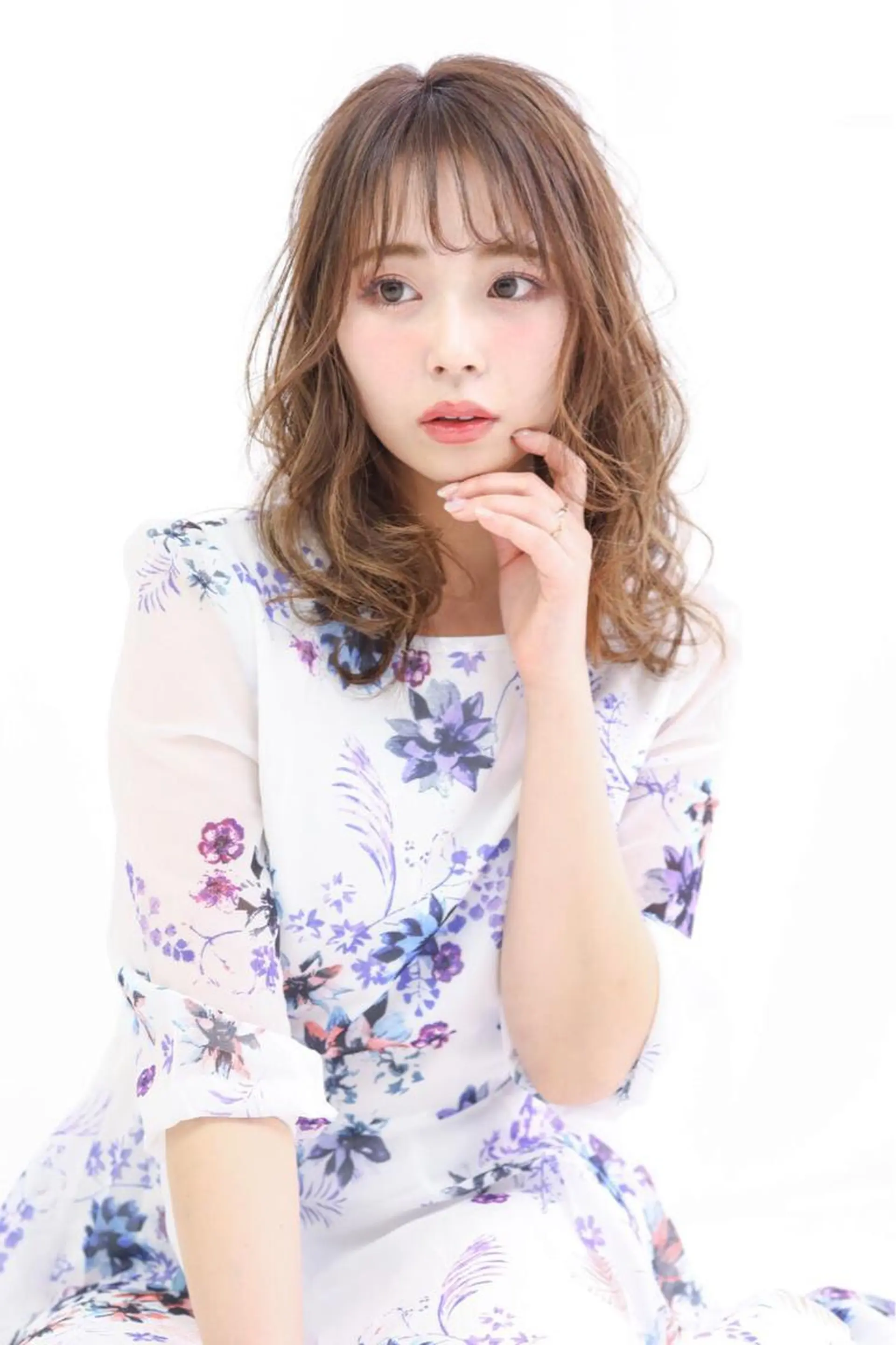 セミロング カラー バレイヤージュ ブリーチ ダブルカラー グラデーションカラー ハイライトカラー hair salon mementoのヘアスタイル