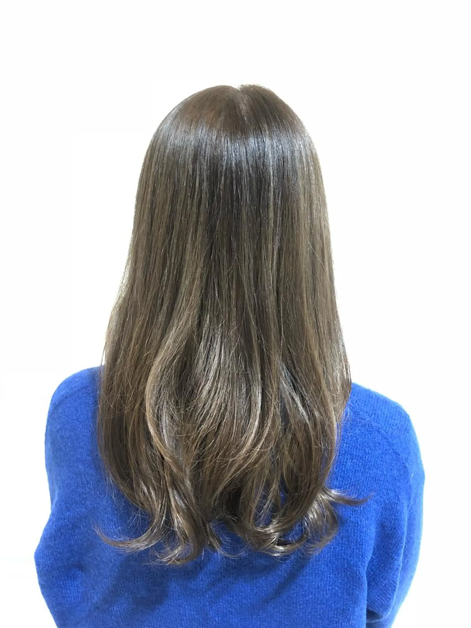 カラー 透明感カラー まつげ兼任しもさこ 🌟レイヤー得意のヘアスタイル