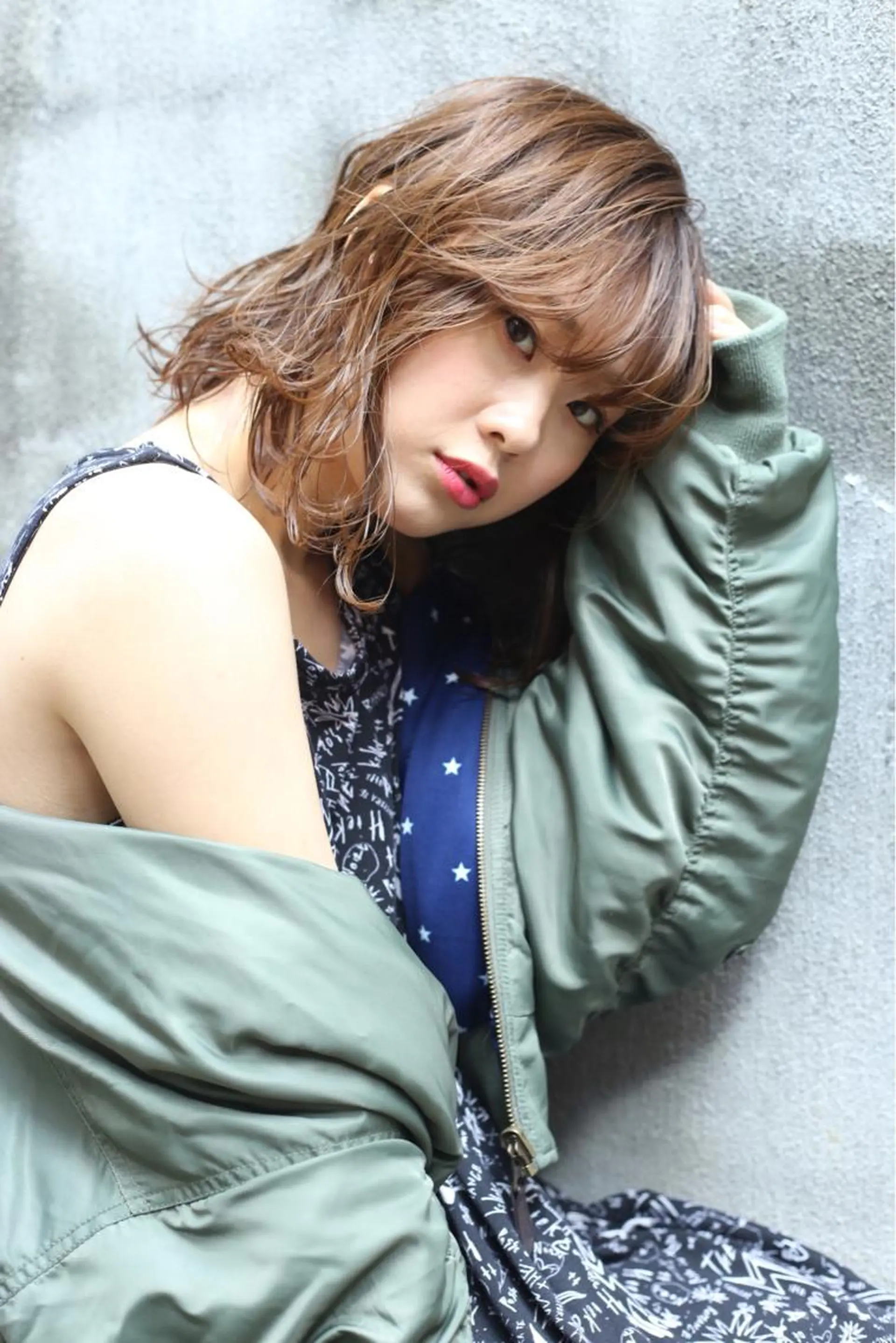 ミディアム カラー vato マンツーマンサロンのヘアスタイル