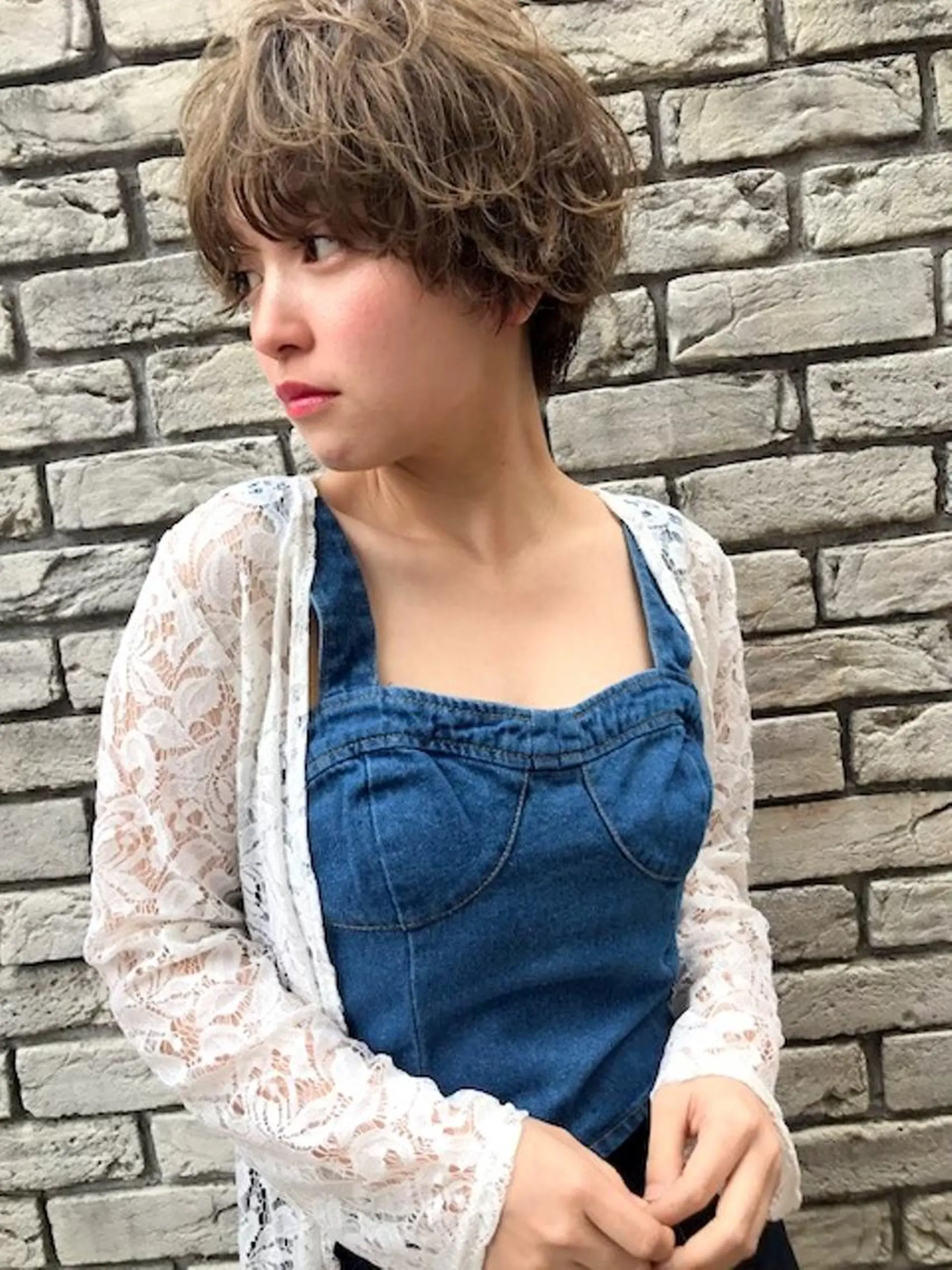 ショート カラー 羽田 ひろむのヘアスタイル
