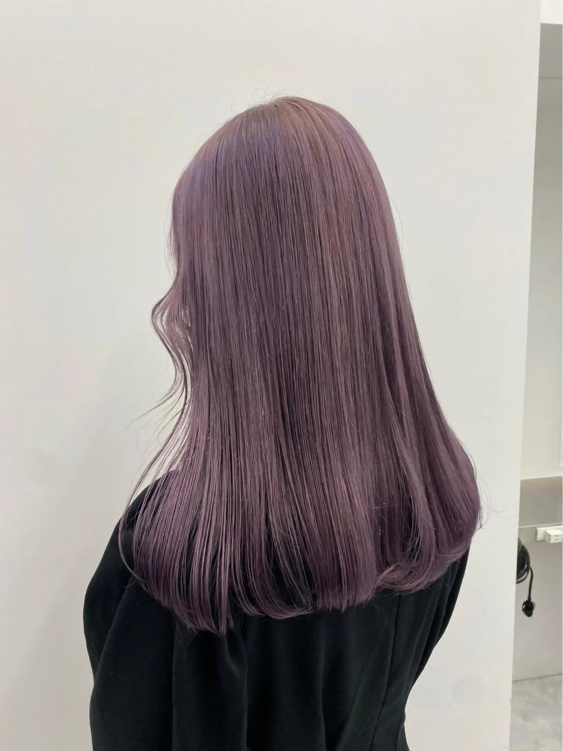 ロング カラー ヘアアレンジ 🩵色落ち可愛い 寒色カラー🩵のヘアスタイル