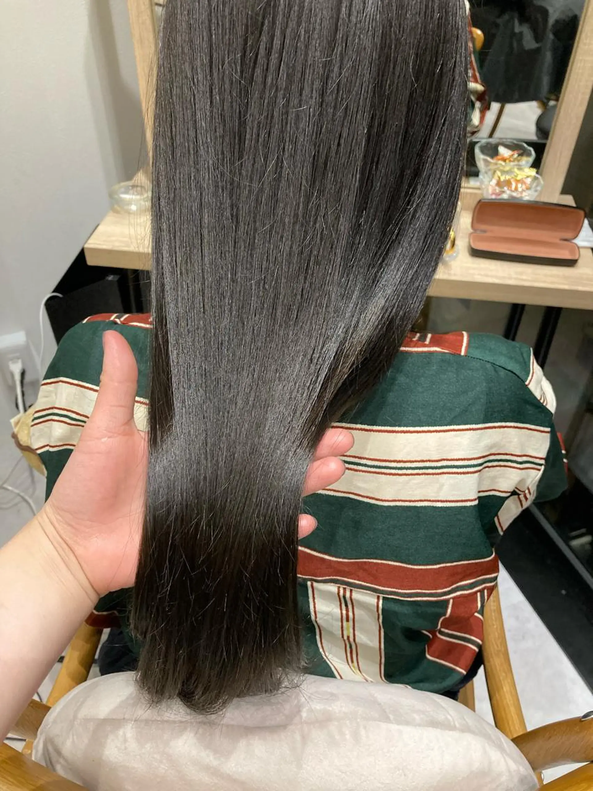 ロング カラー カット ヘアカラー トリートメント ✨色持ちの良い艶 カラー✨蟹江真世のヘアスタイル