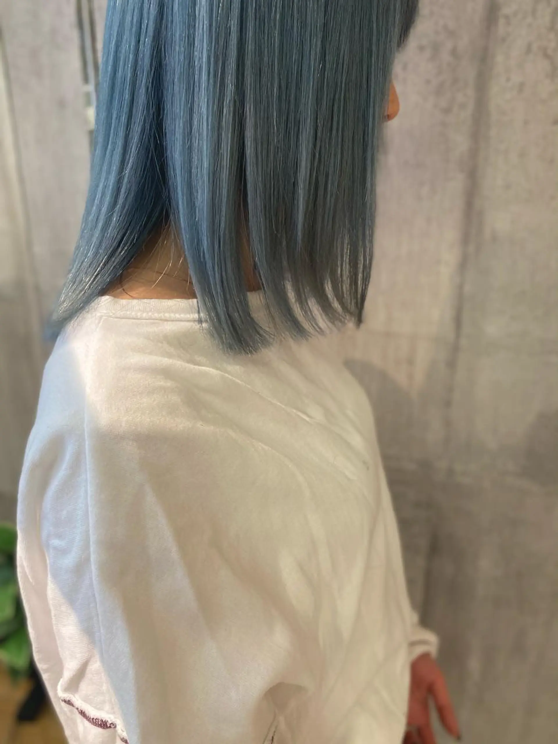 ミディアム カラー ブリーチ ブルーカラー カット ヘアカラー トリートメント 髪質改善ｶﾗｰ ｹｱﾌﾞﾘｰﾁ/ﾀﾑのヘアスタイル