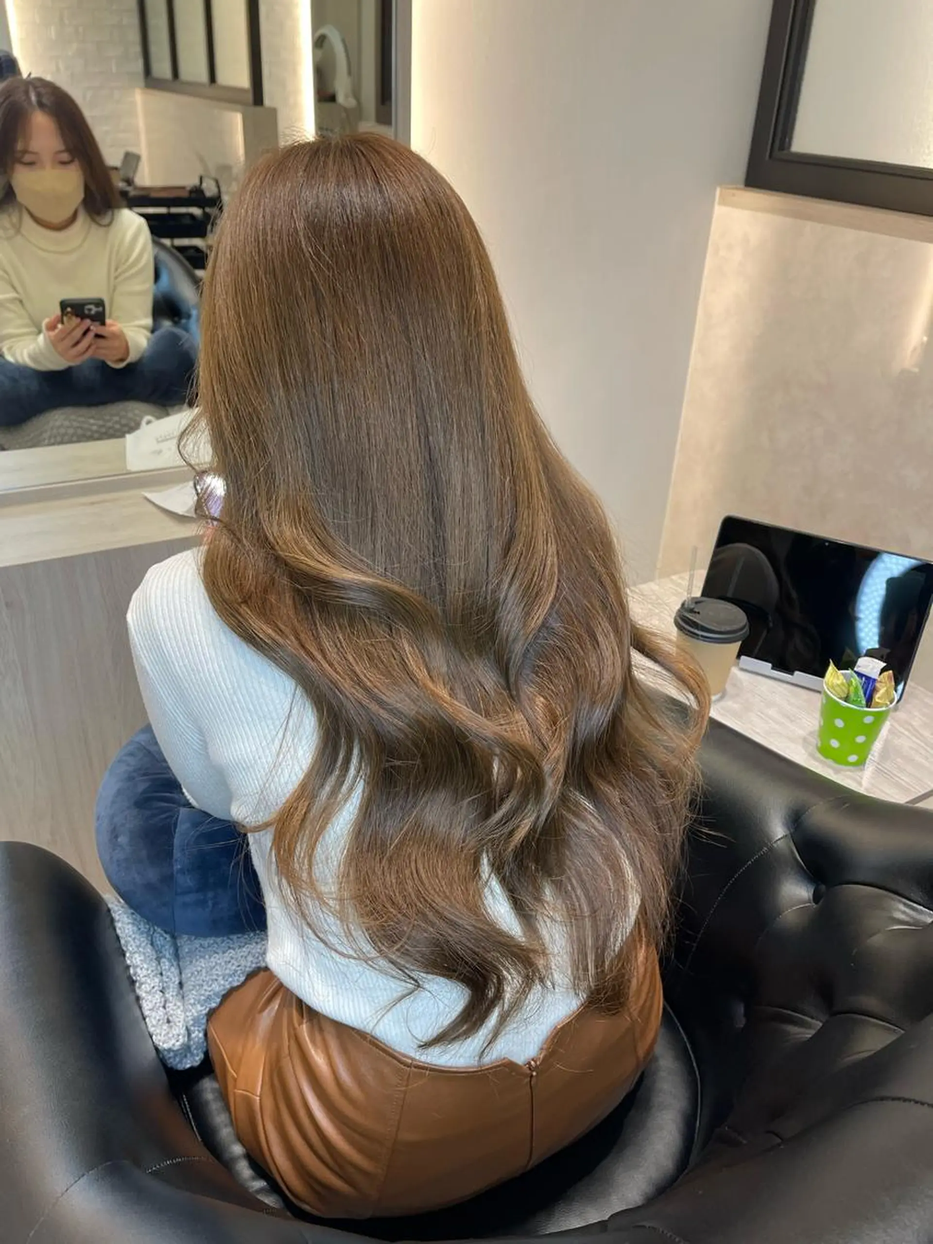 ロング カラー カット ヘアカラー トリートメント &chaLme   心斎橋所属・emi/髪質改善/ 韓国風/艶カラーのヘアスタイル