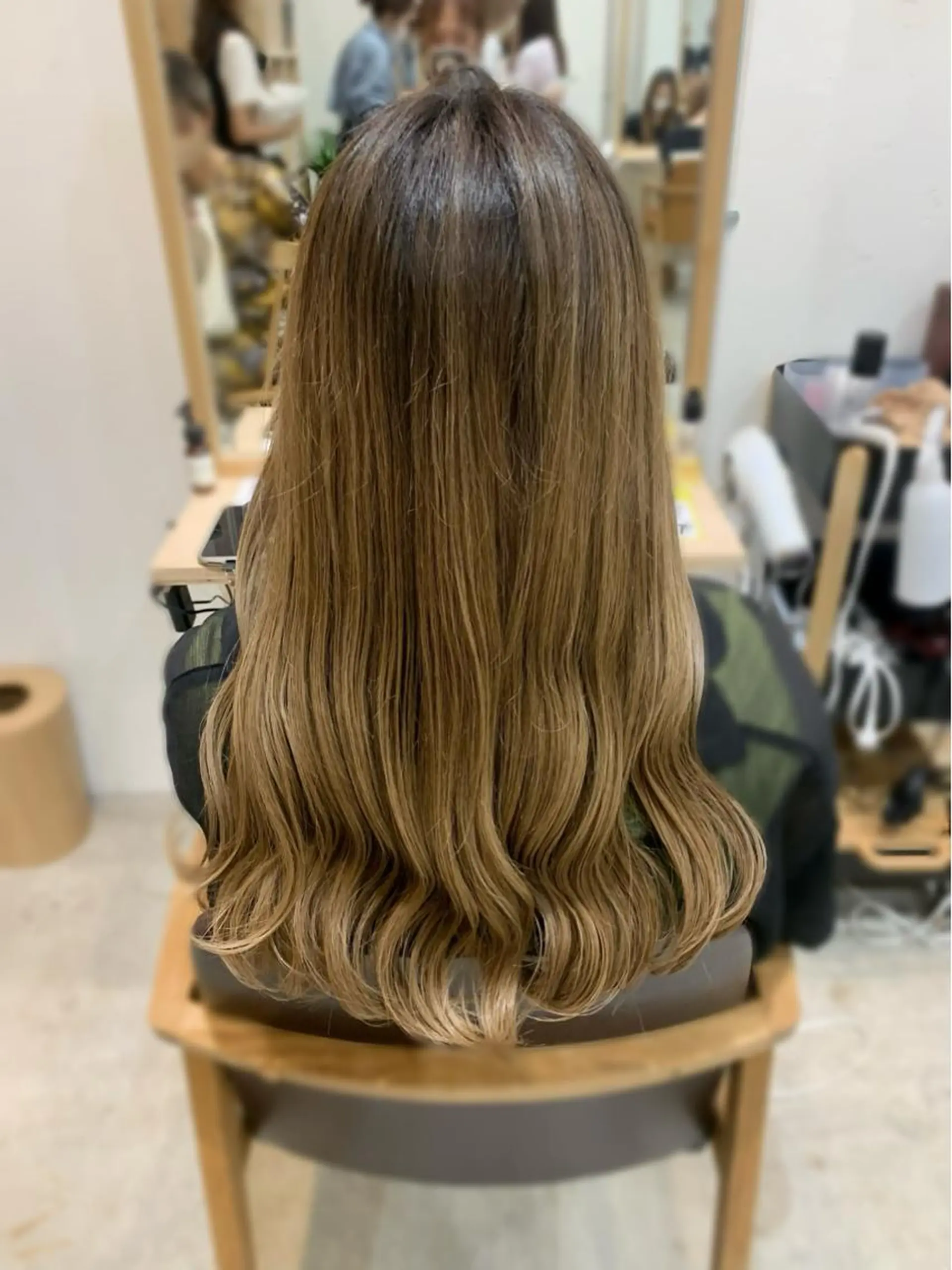 ロング ヘアアレンジ ヨシンモリ ロング ヘアセット 顔周りカット/アレン ジ/カラー小野寺紗良のヘアスタイル