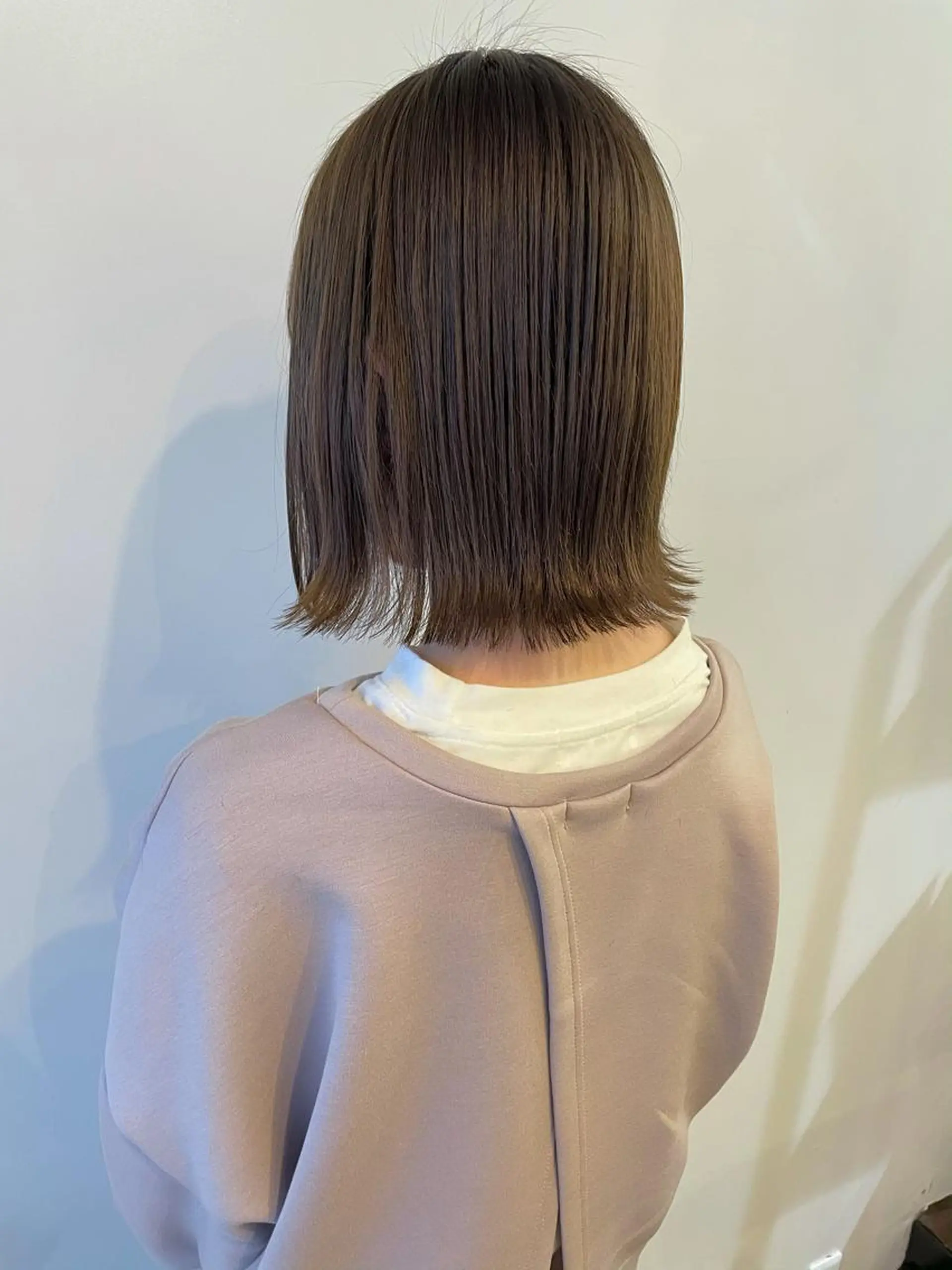 ショート カラー 安藤 佑衣のヘアスタイル