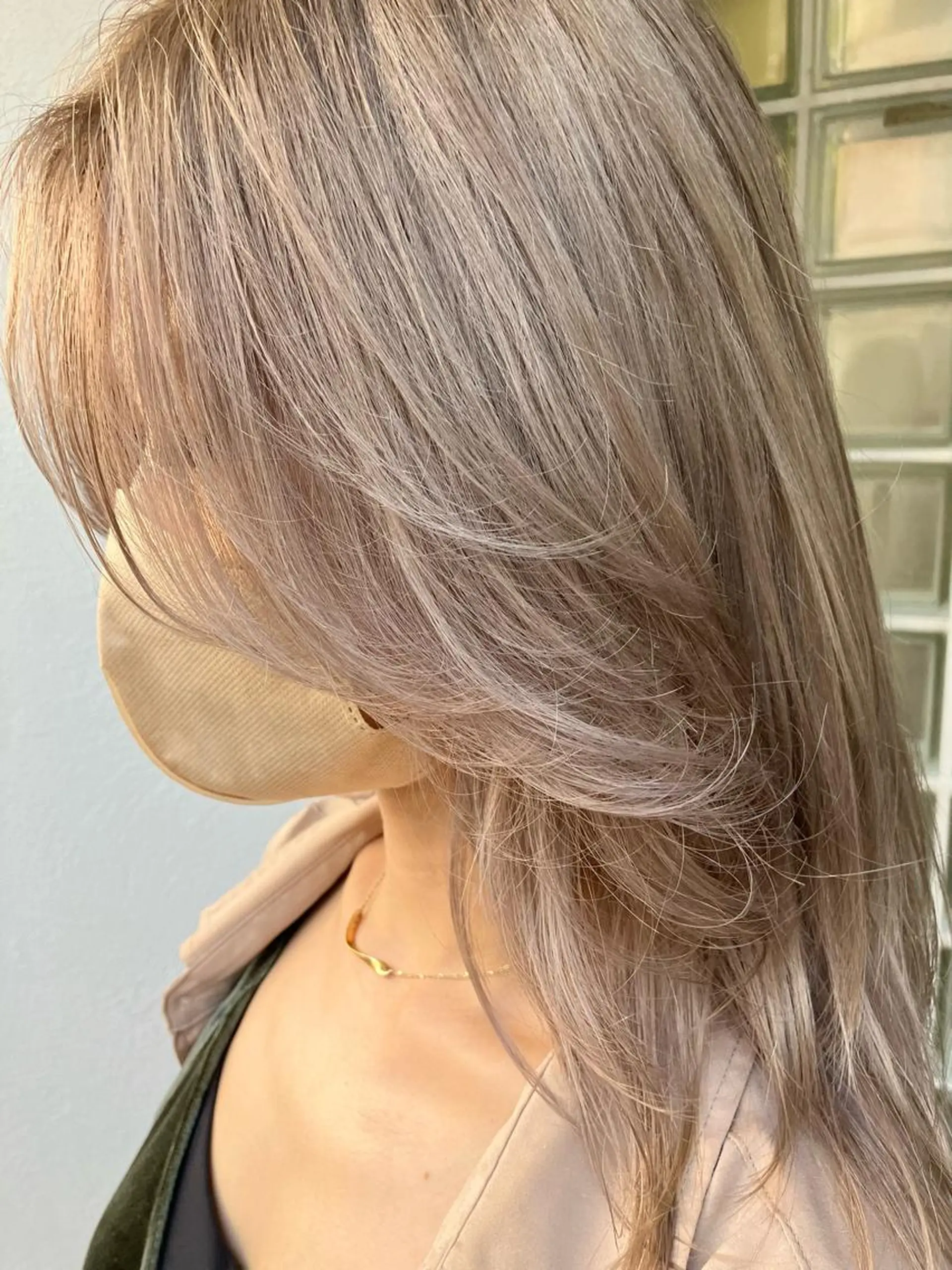 カラー ヘアカラー fumikaブリーチ /ウルフのヘアスタイル