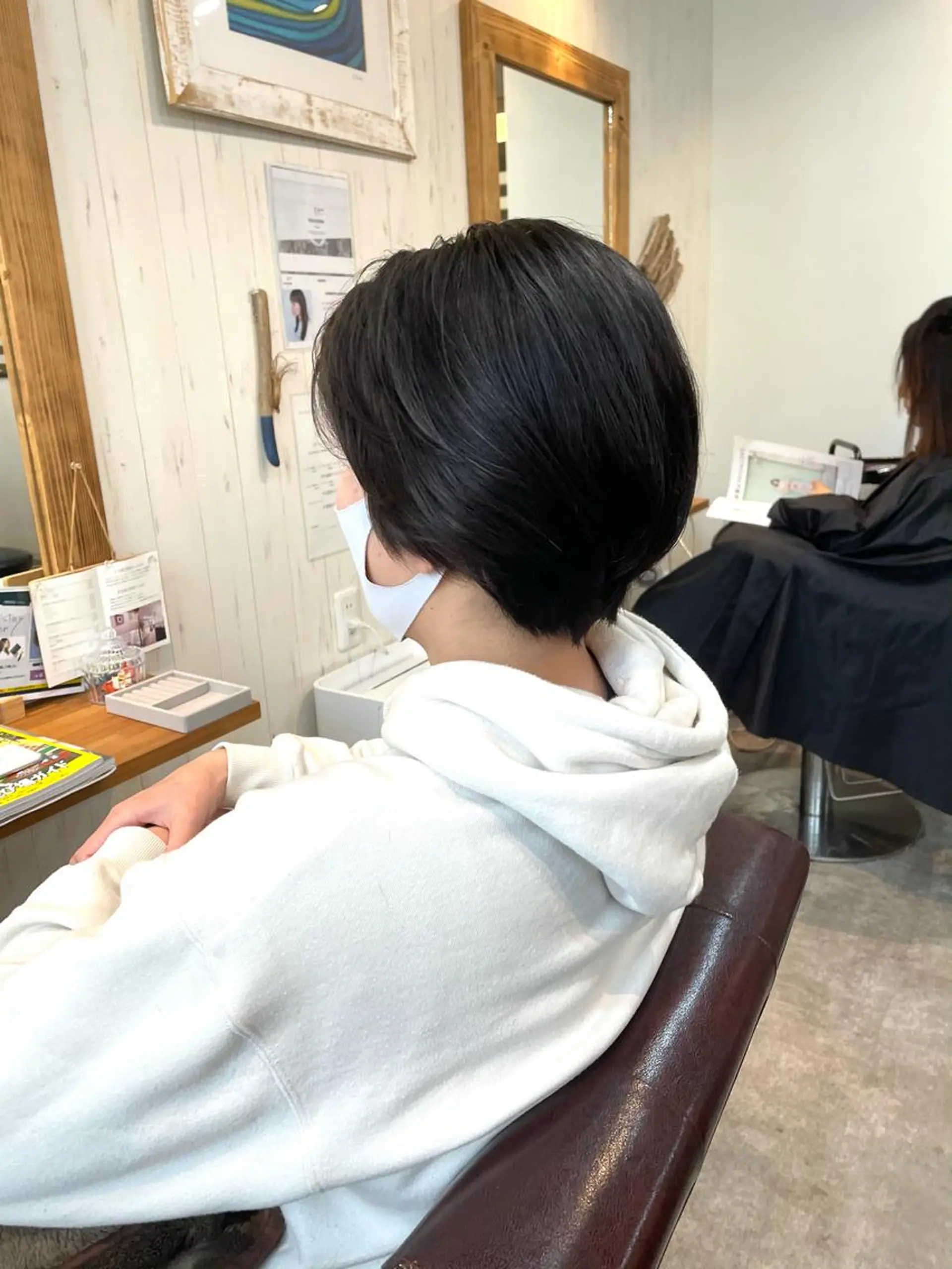 ショート 小阪 将司のヘアスタイル
