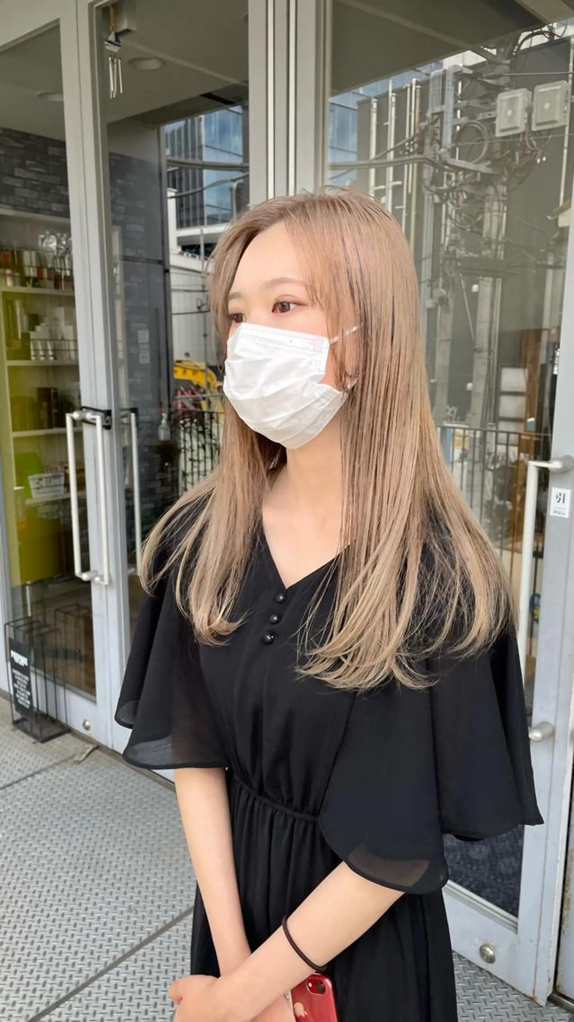 ロング カラー ヘアアレンジ ベージュカラー ハイトーンカラー ヘアカラー トリートメント ヘアセット 💐ナチュラルヘア Kroda💐のヘアスタイル
