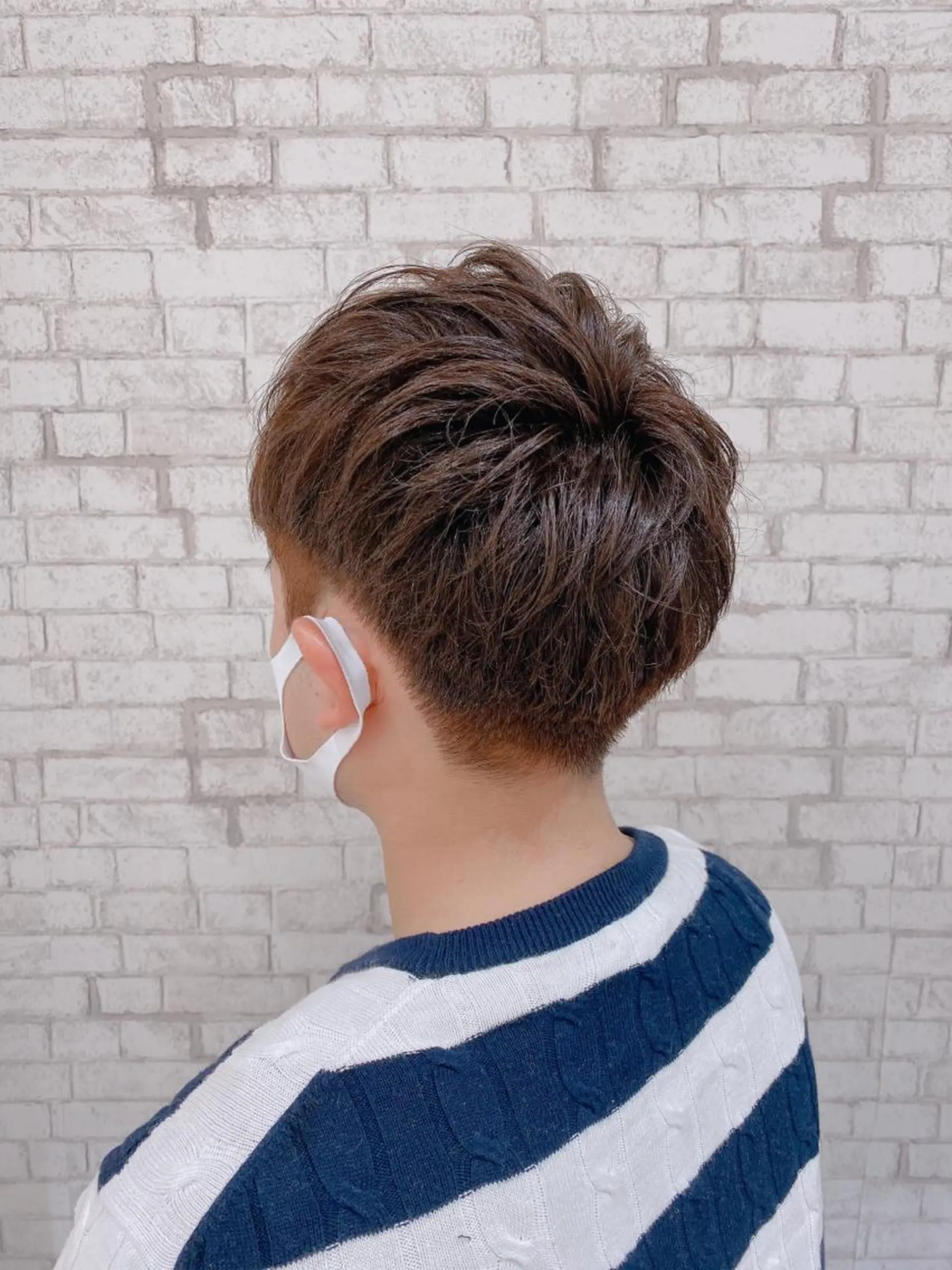 ショート カラー ヘアアレンジ メンズ カット ヘアカラー ブリーチなし艶カラー 東家のヘアスタイル