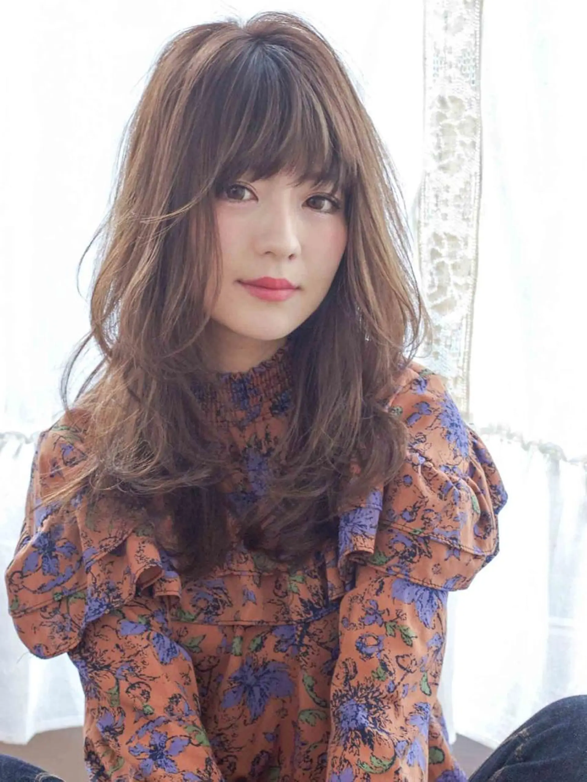 セミロング カット ヘアカラー トリートメント ＨＩ ROのヘアスタイル