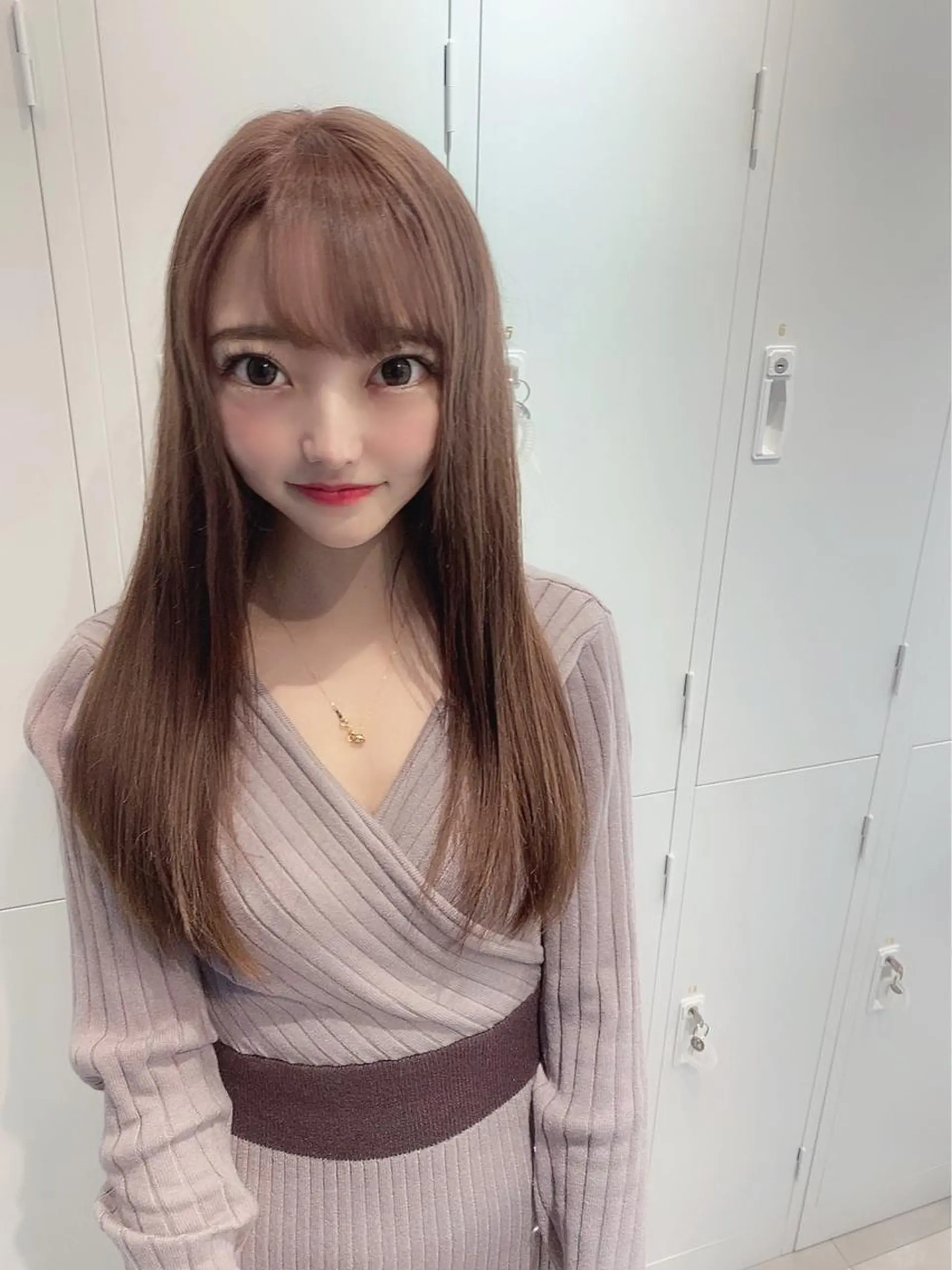 ロング カラー アディクシーカラー アクアカラー ベージュカラー ブリーチ 透明感カラー あざと可愛い❤️ 髪質整形💊 輝のヘアスタイル