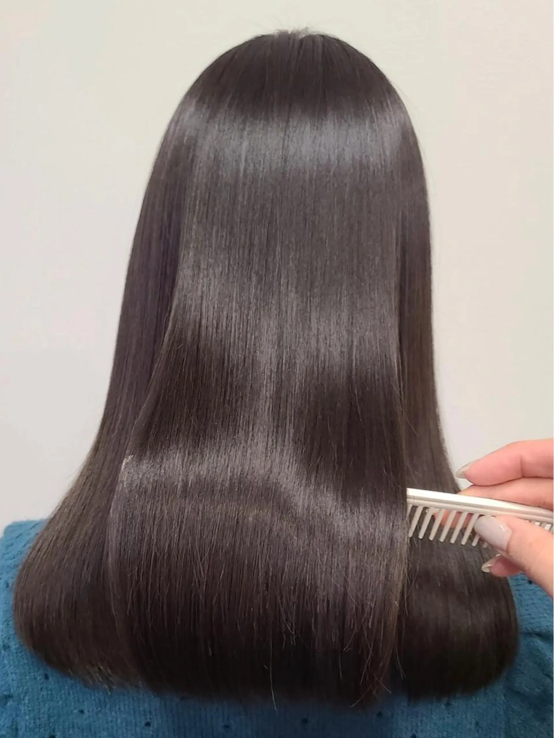 ミディアム パーマ ミディアムパーマ 縮毛矯正 ストレートパーマ 前野 早紀のヘアスタイル