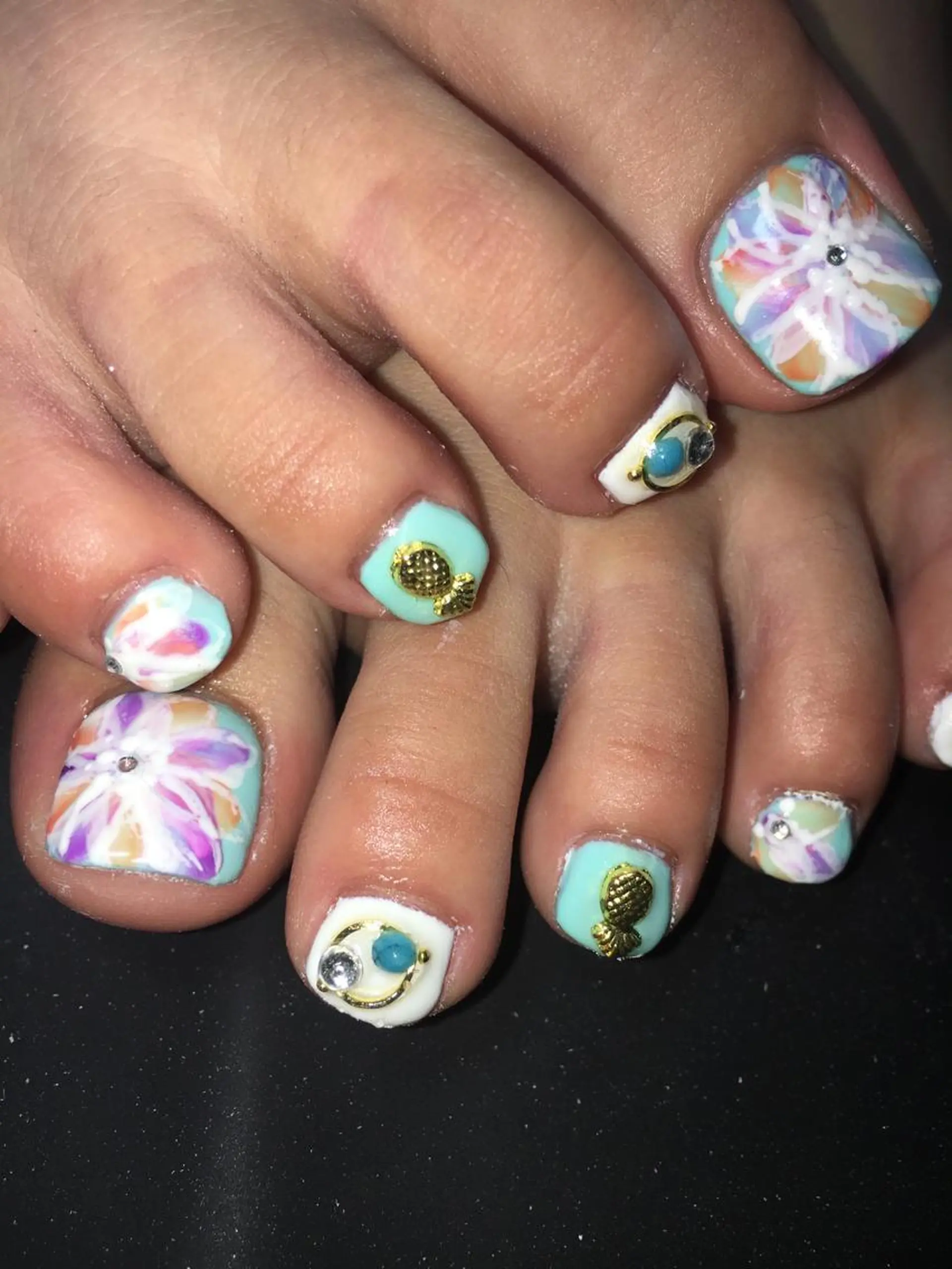 ネイル ハンドネイル フットネイル miwa ミワのネイルデザイン