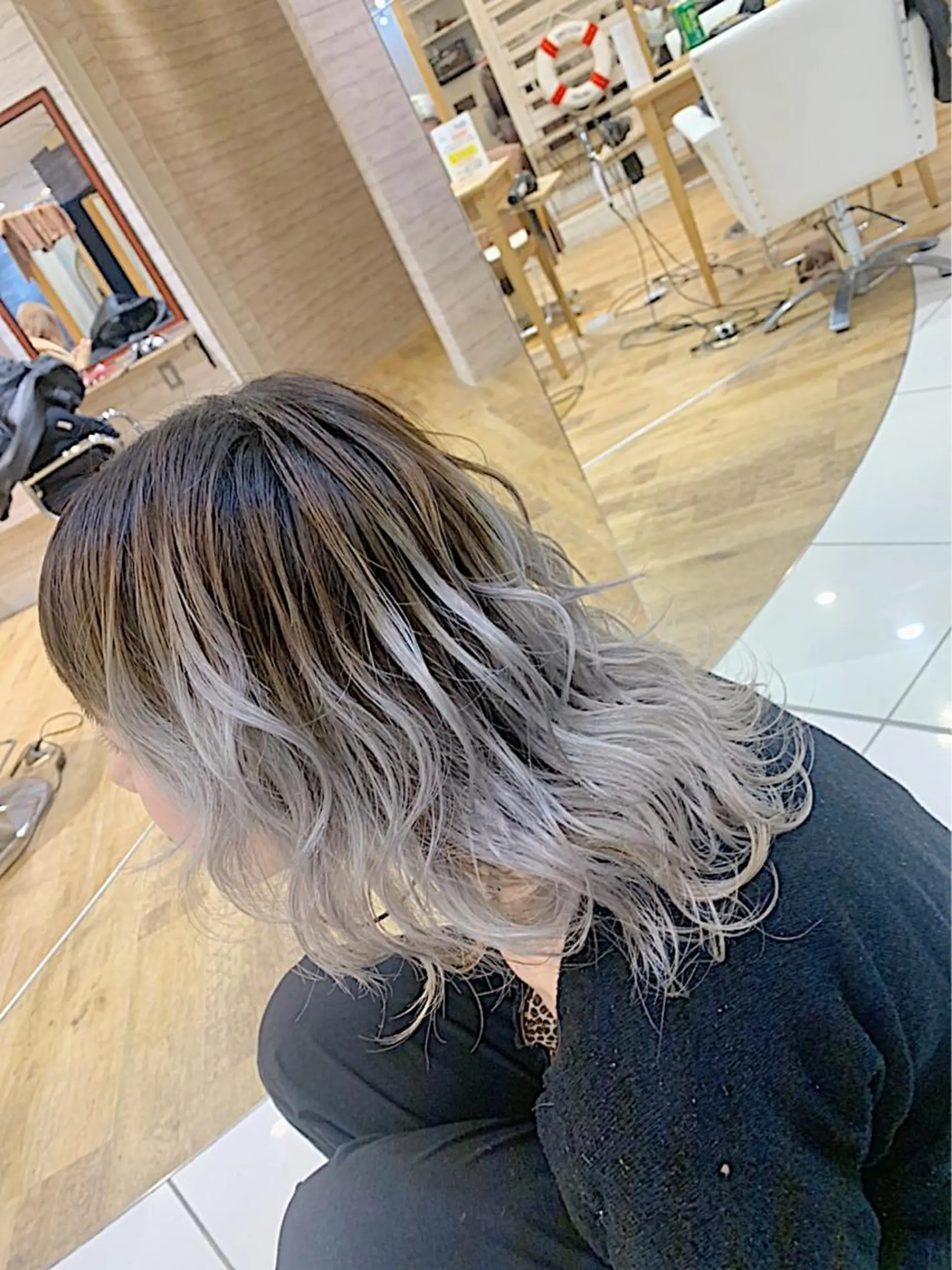 ミディアム カラー GO TODAY SHAiRE SALON 町田店所属・🫧大森 知夏🫧のヘアスタイル