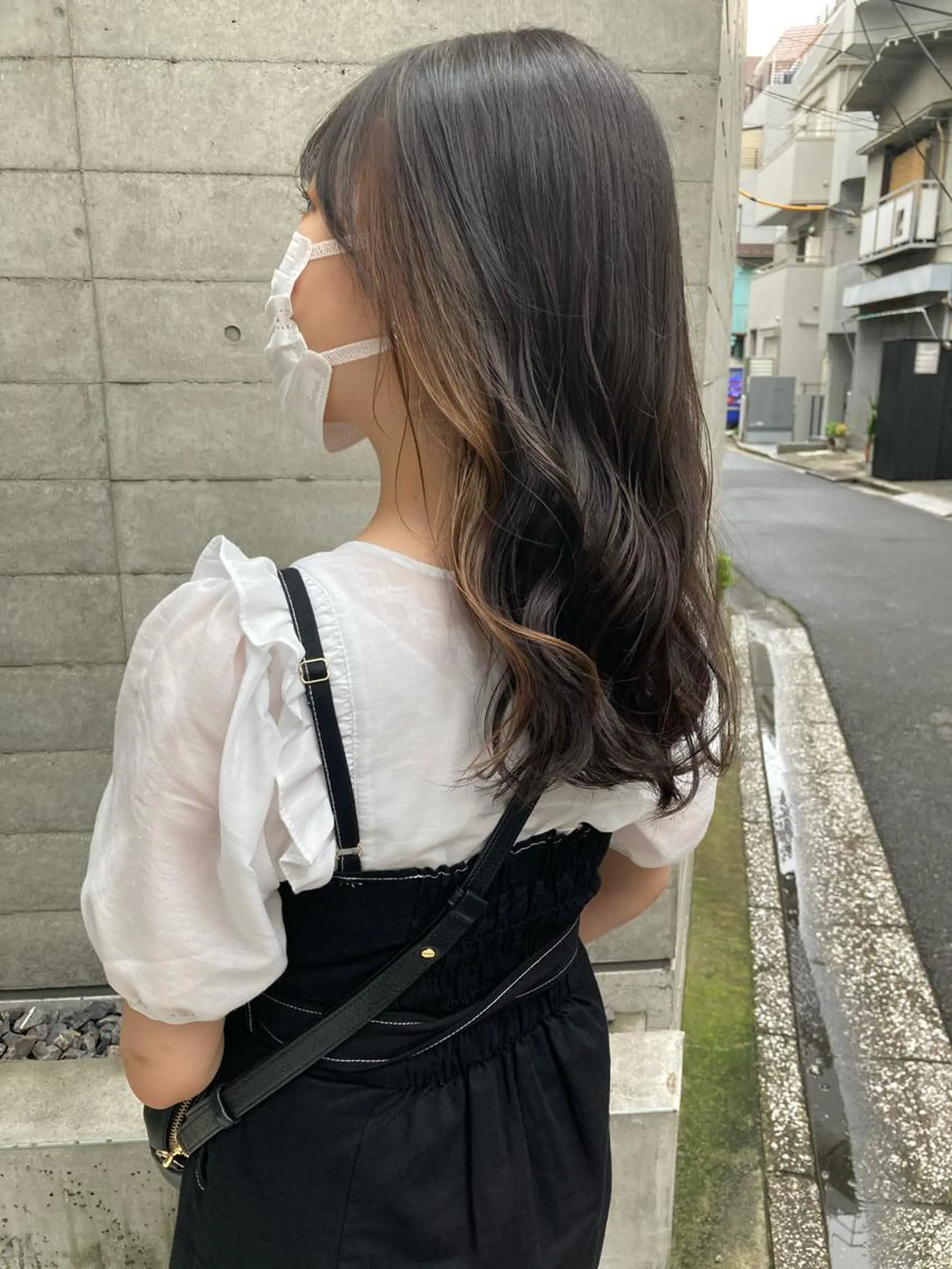 セミロング カット ヘアカラー トリートメント ✨色持ちの良い艶 カラー✨蟹江真世のヘアスタイル