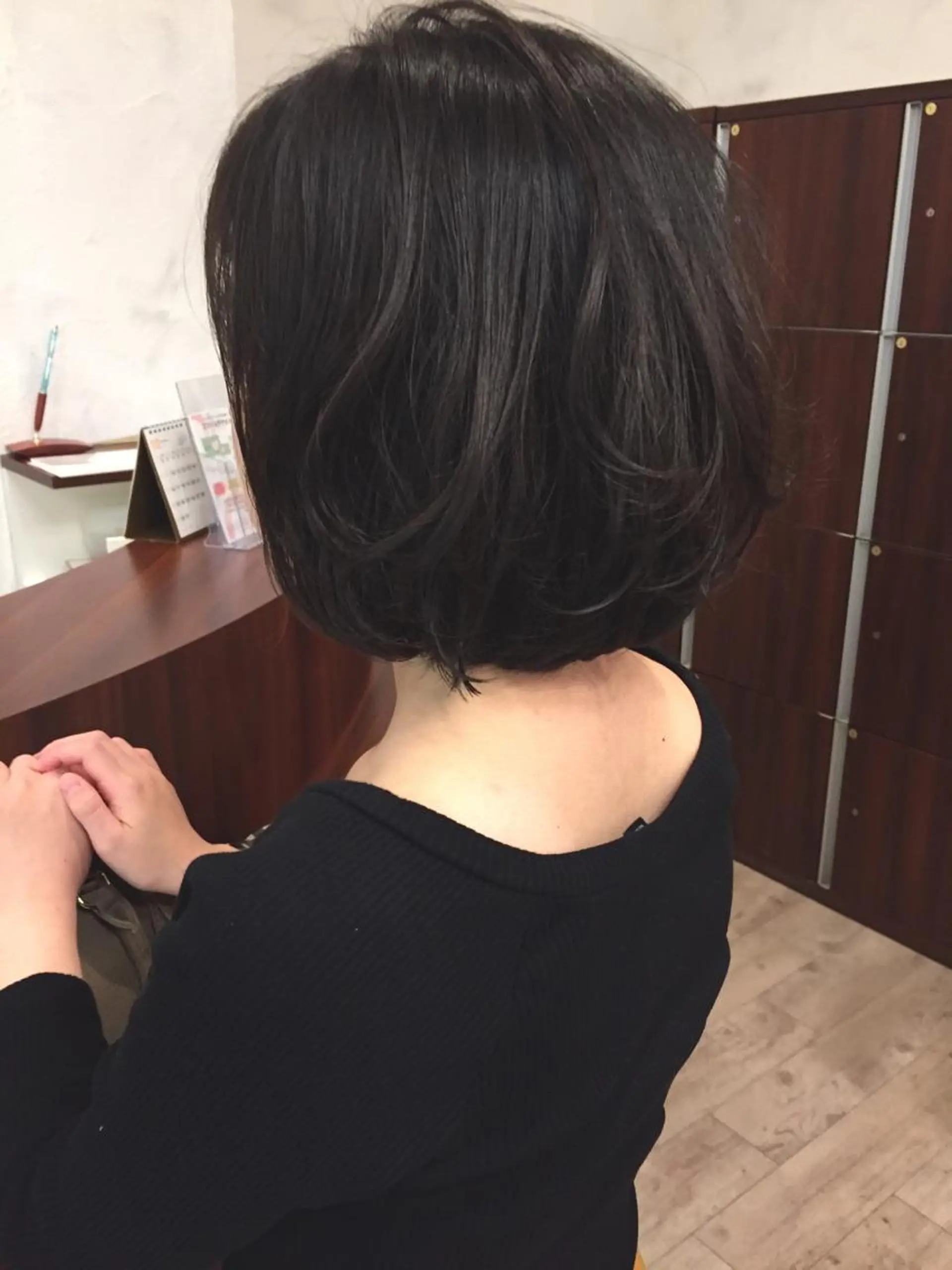 ショート 切りっぱなしボブ ボブ 所渉/韓国レイヤー /ウルフカットのヘアスタイル