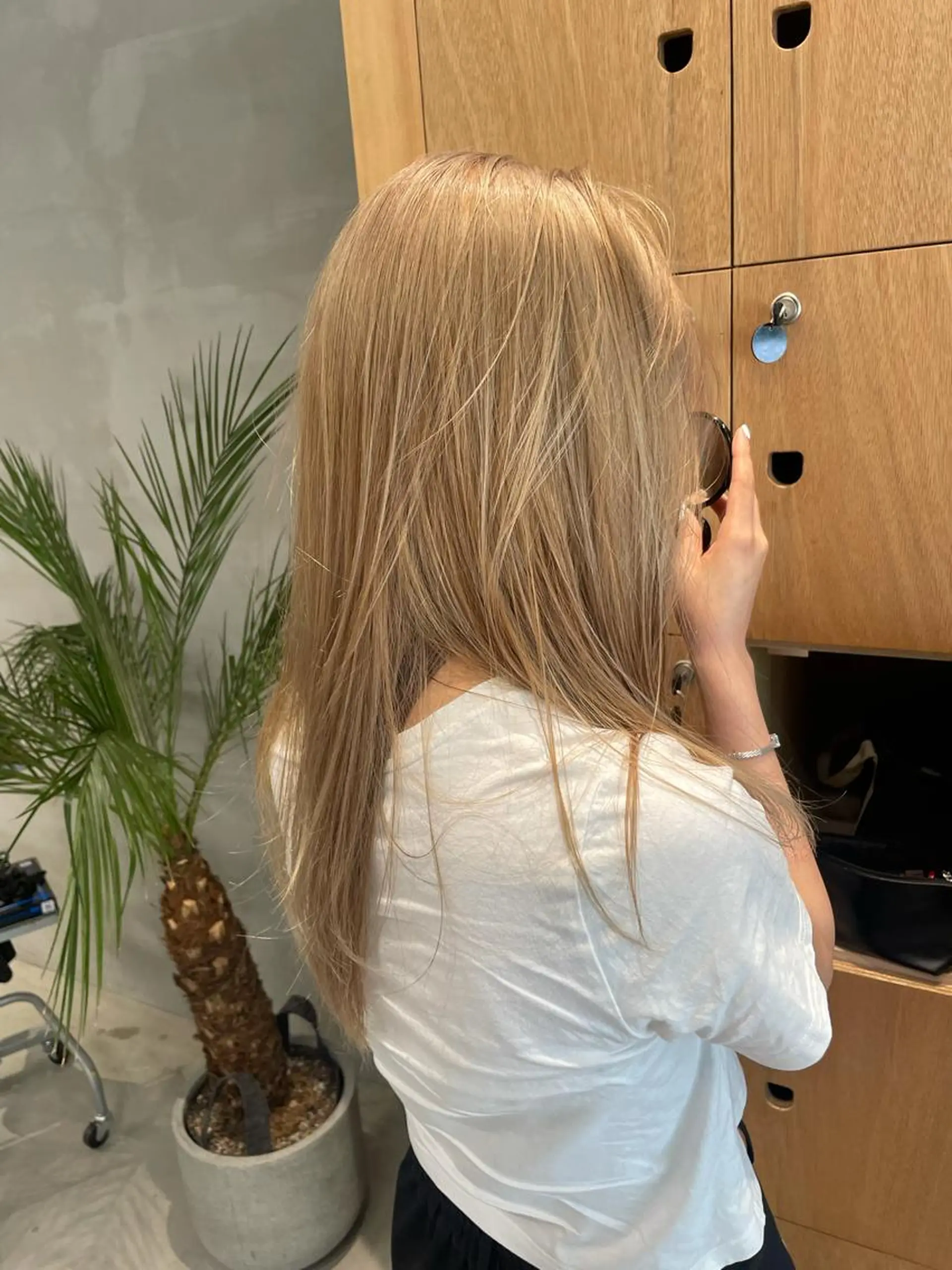 カラー wewe: momoeのヘアスタイル