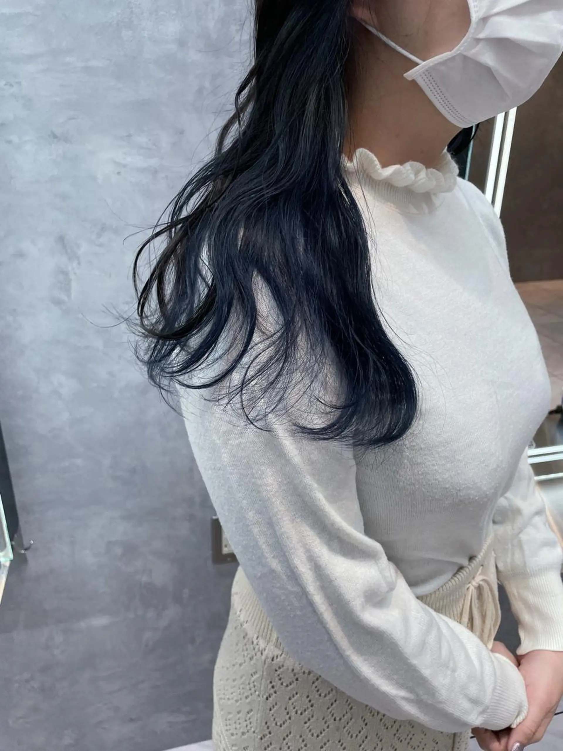 ロング カラー ブリーチ ブルーカラー インナーカラー ネイビーカラー _WHITE 天神店 YUMEKA🐻のヘアスタイル
