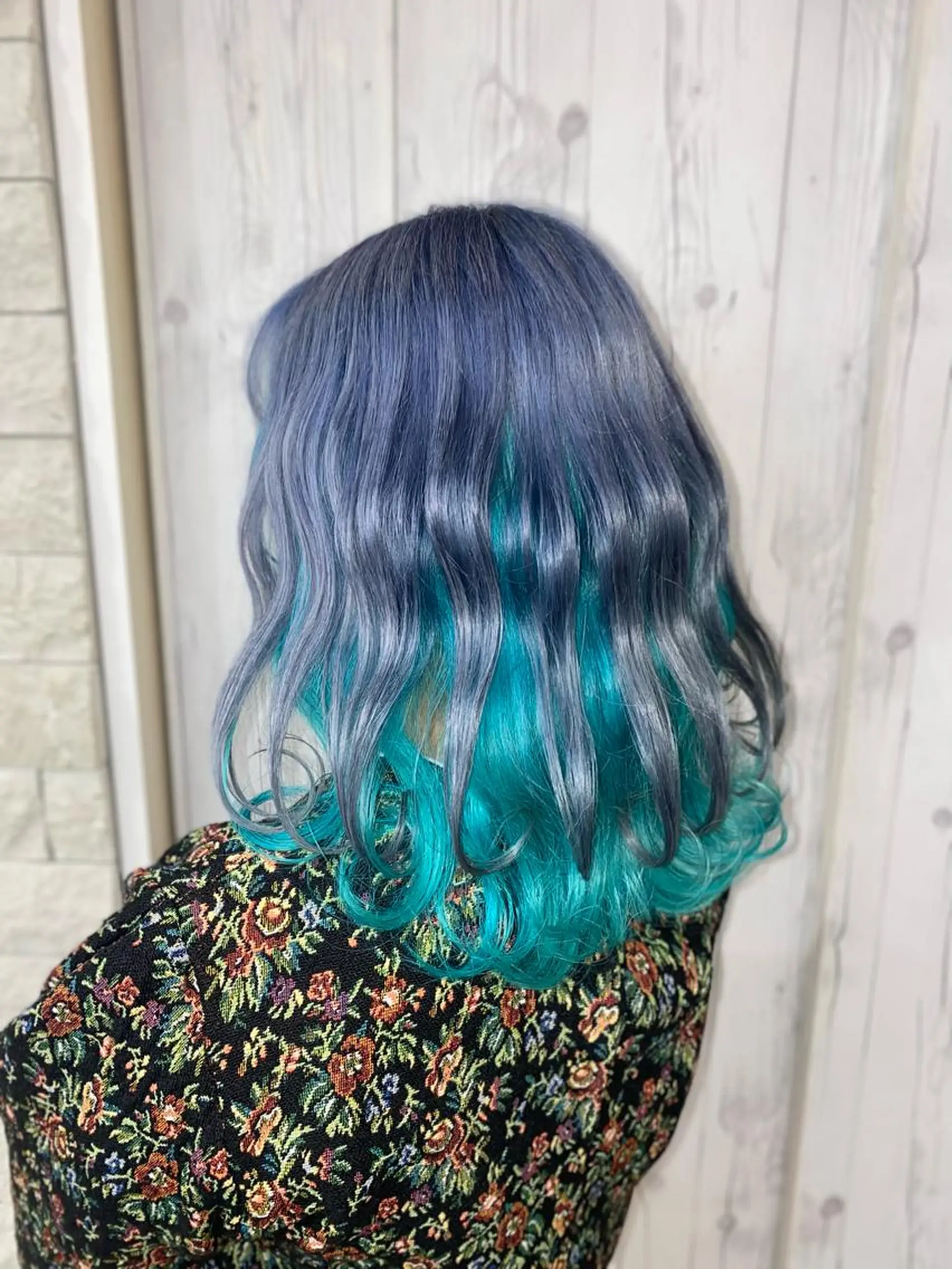 ミディアム ゆぴ☾‪/推しカラー /ハイトーンのヘアスタイル