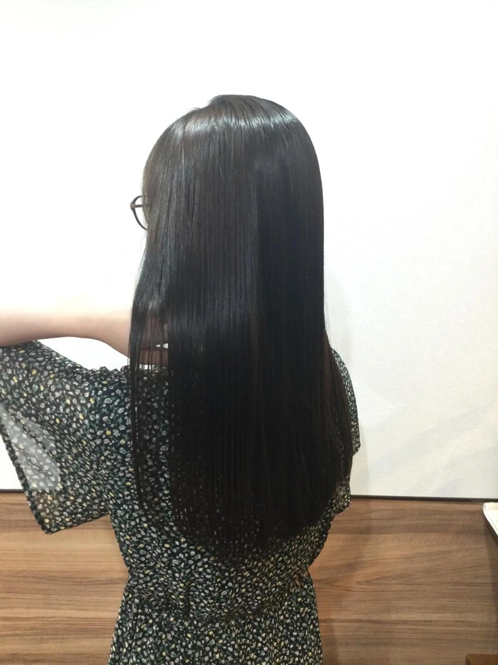 ロング カラー パーマ グレージュ ヘアカラー 縮毛矯正 Annon プライベートサロンのヘアスタイル