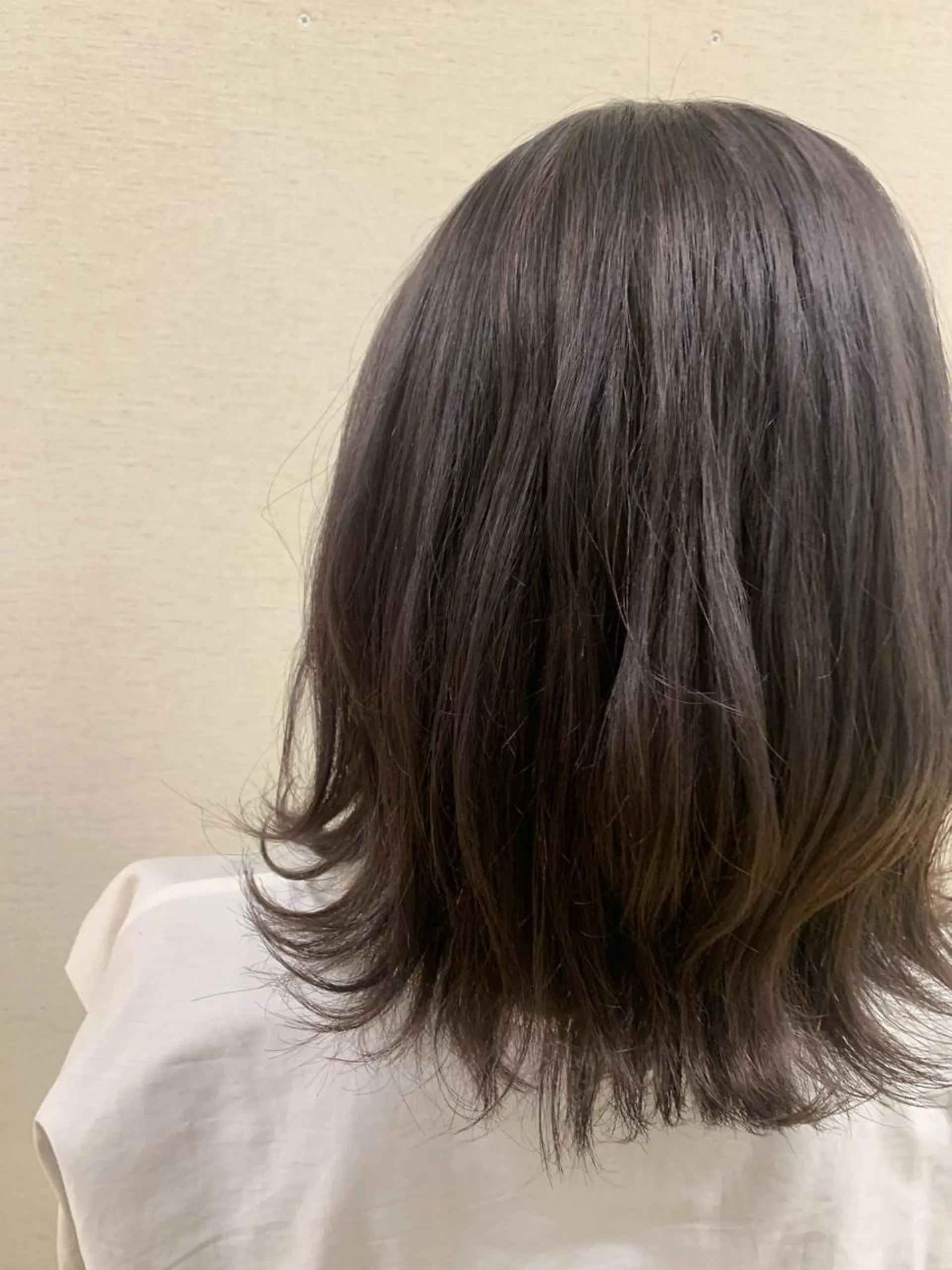 ミディアム カラー 高橋友里亜 /フリーランスのヘアスタイル