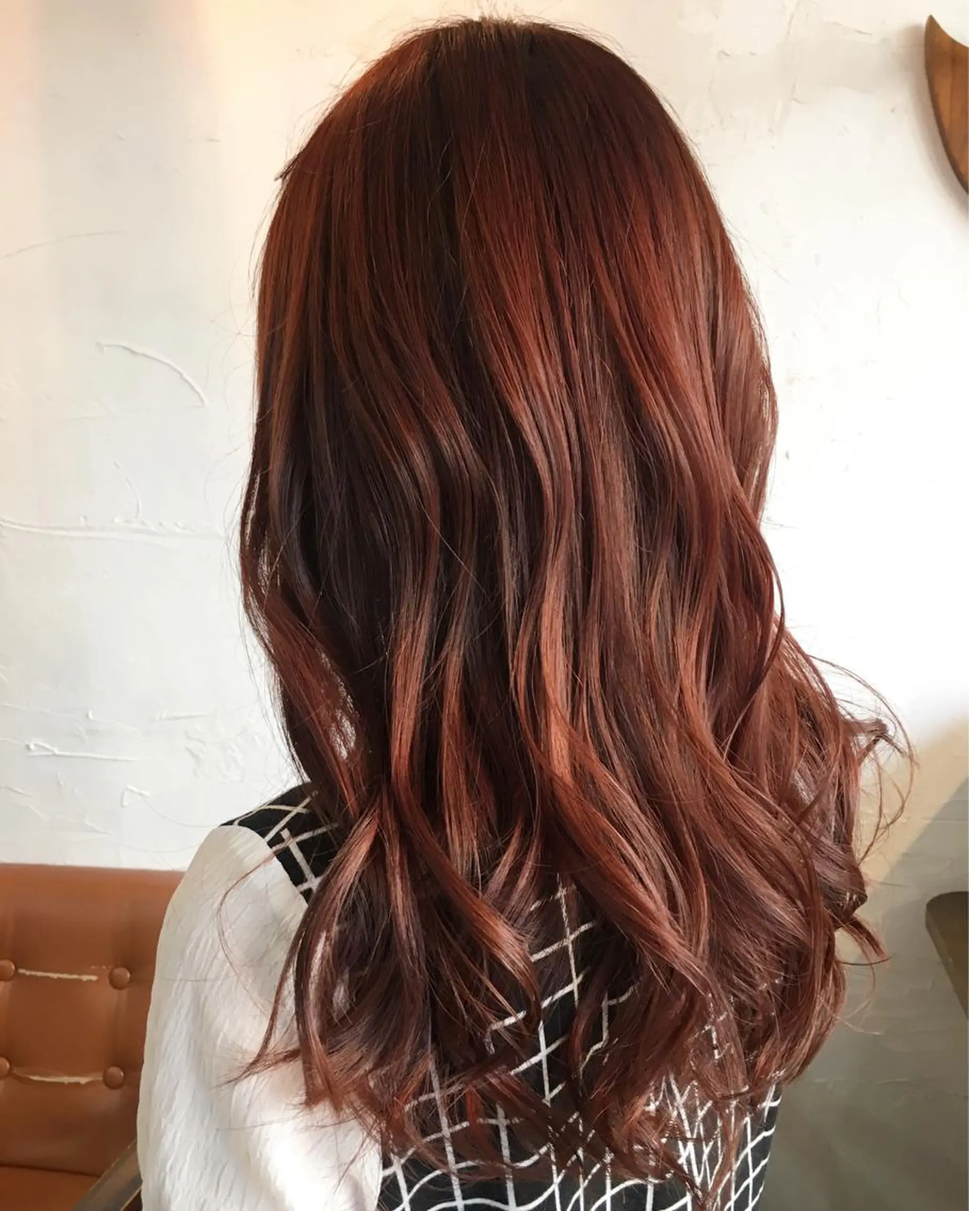 ロング カラー 松田 由紀子のヘアスタイル