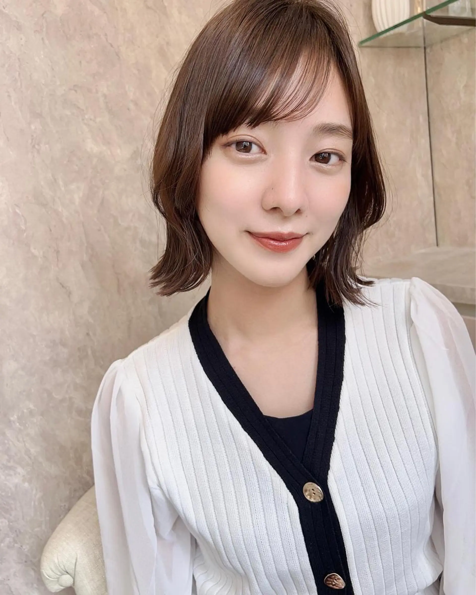 ショート カット ヘアカラー トリートメント ほさか しんごのヘアスタイル