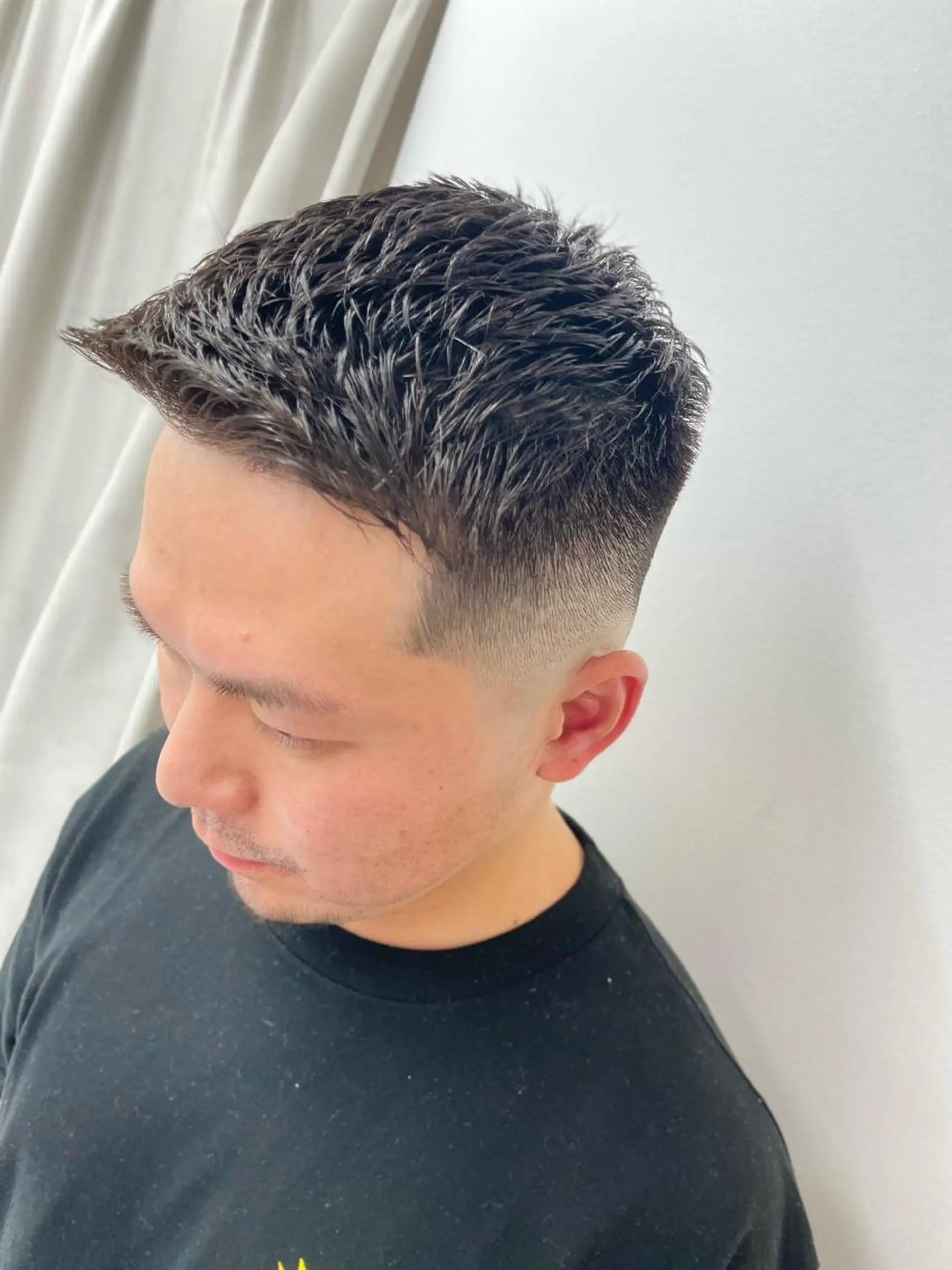 ショート パーマ メンズ フェードカット メンズパーマ スキンフェード カット パーマ 銀座メンズカット/ 銀座メンズパーマ/のヘアスタイル