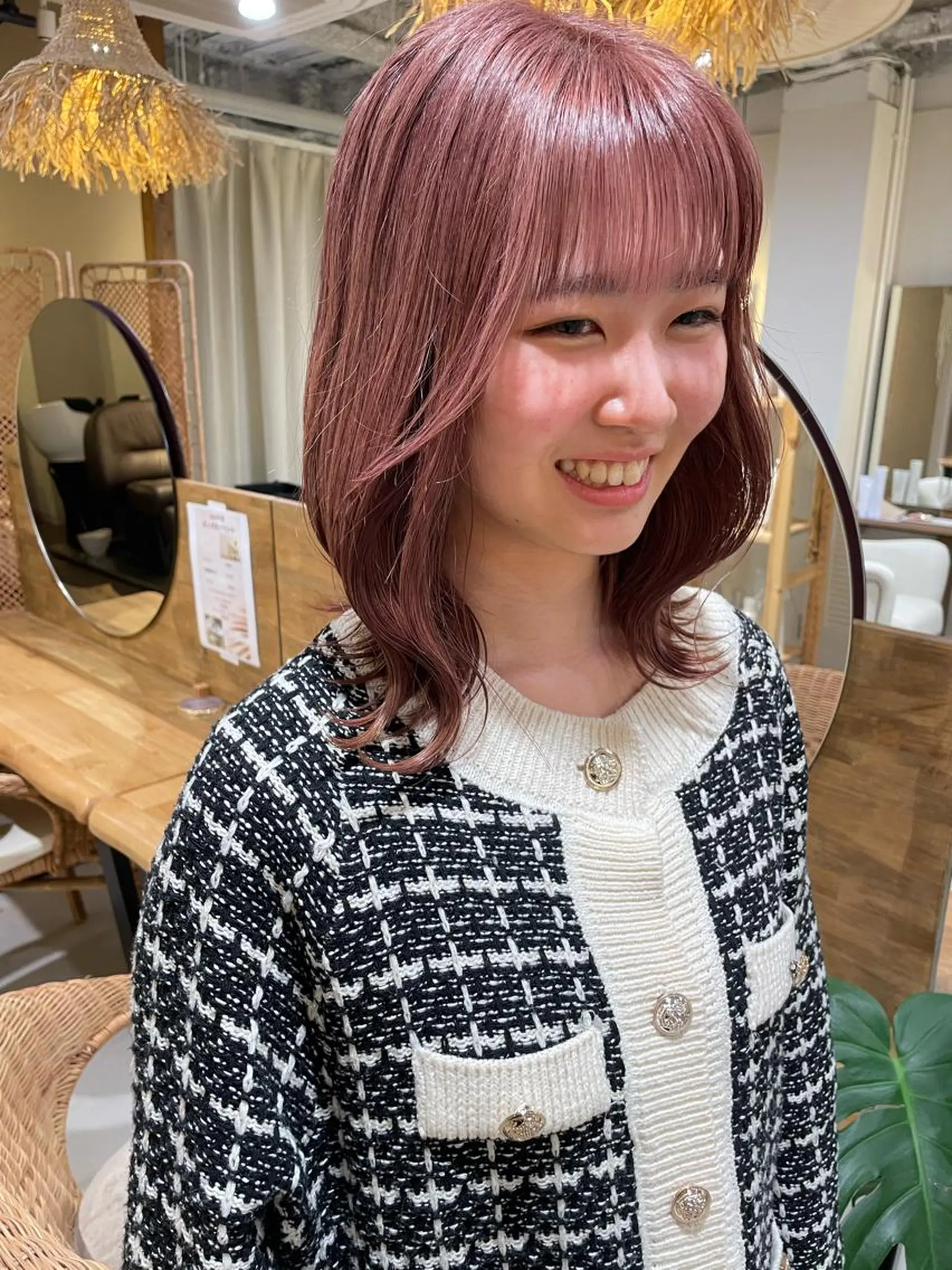 ミディアム ヘアカラー トリートメント cocoluana(ココルアナ)所属・韓国風ヘア専門 🇰🇷Noaのヘアスタイル