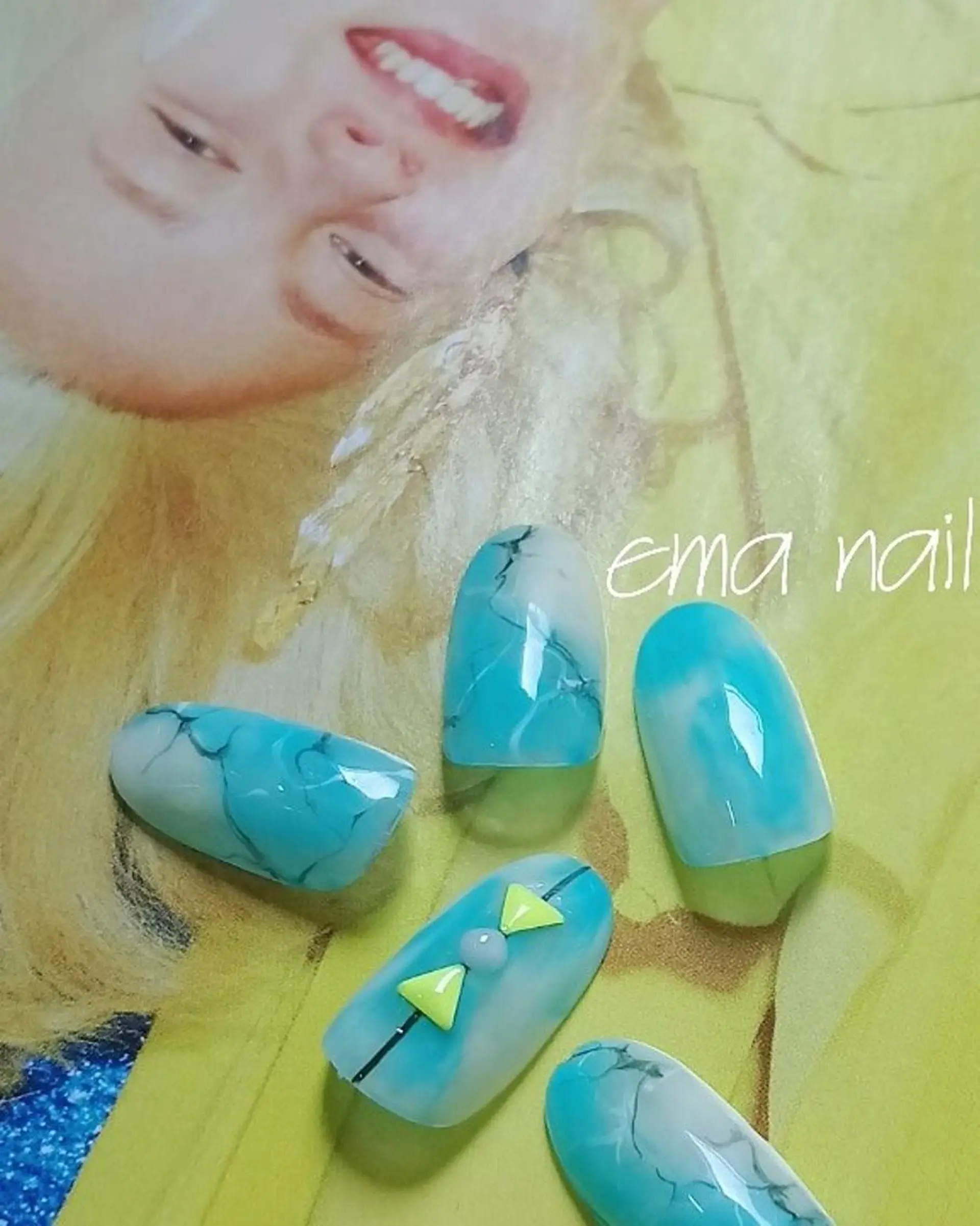 ネイル ハンドネイル Roger 舞のネイルデザイン