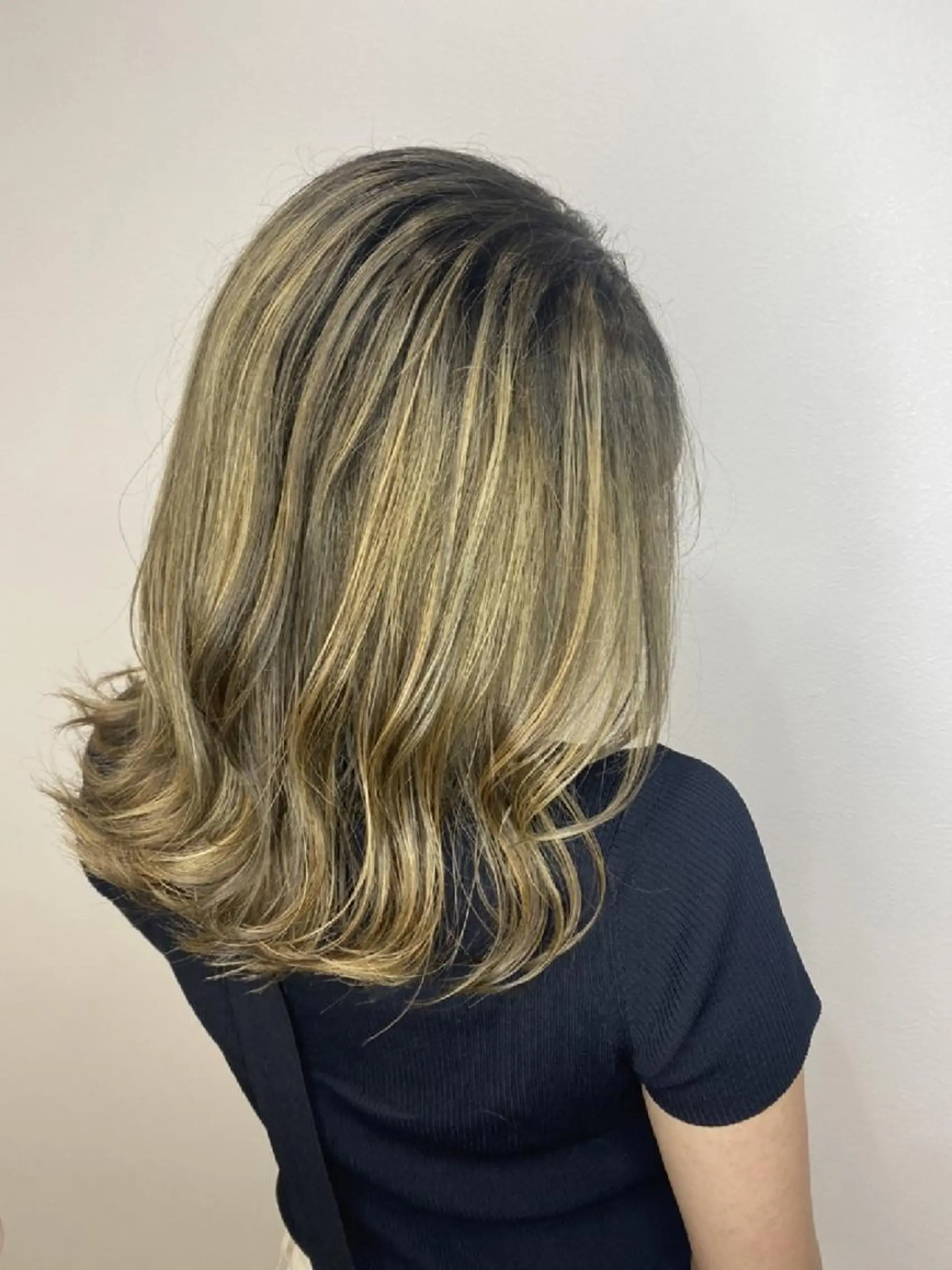 ミディアム APPEL hair＆eyelash所属・APPEL / fujiiのヘアスタイル