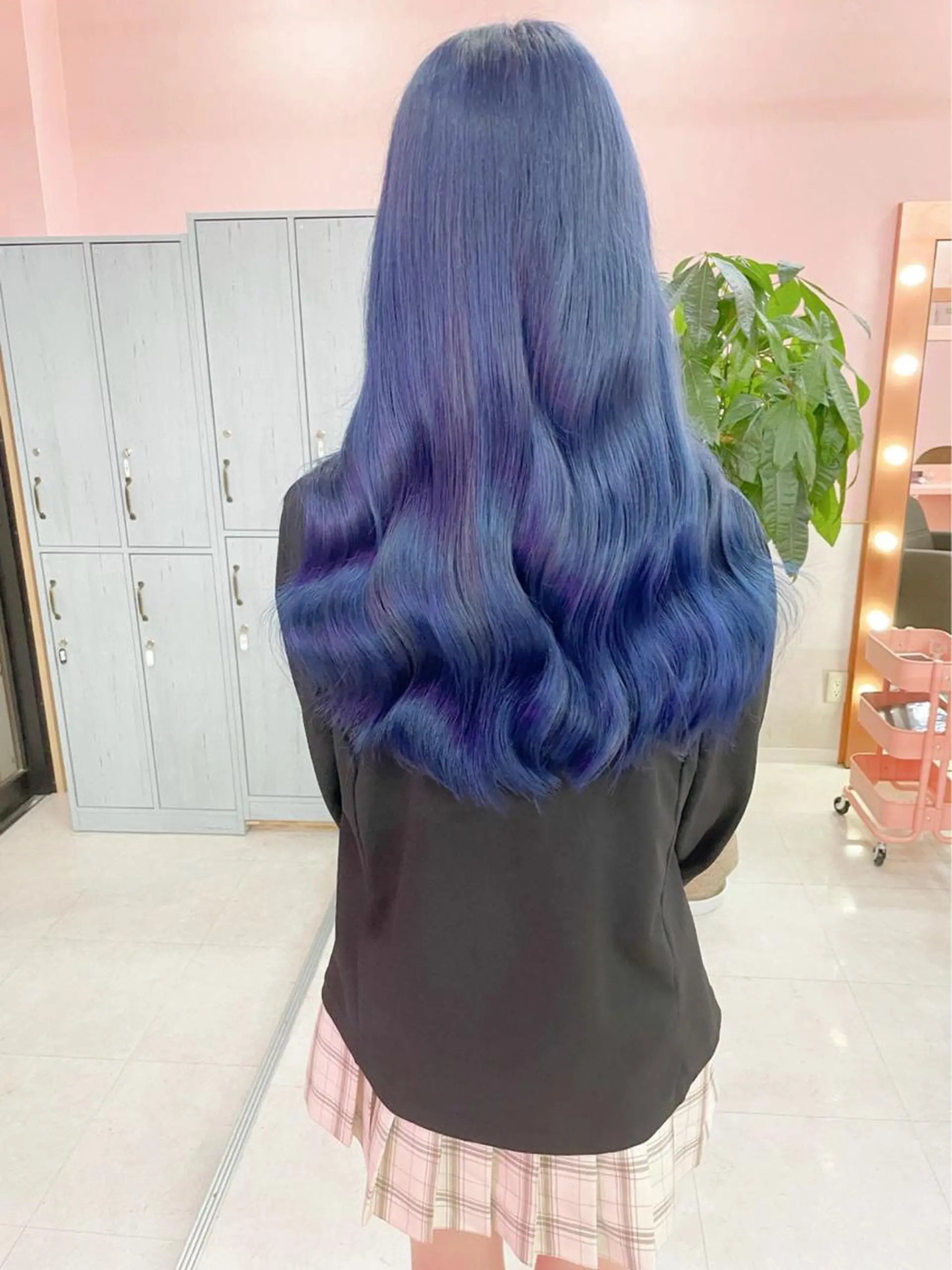 ロング カラー ヘアアレンジ メンズ 韓国ヘア特化💍 tiam💍ブリーチのヘアスタイル