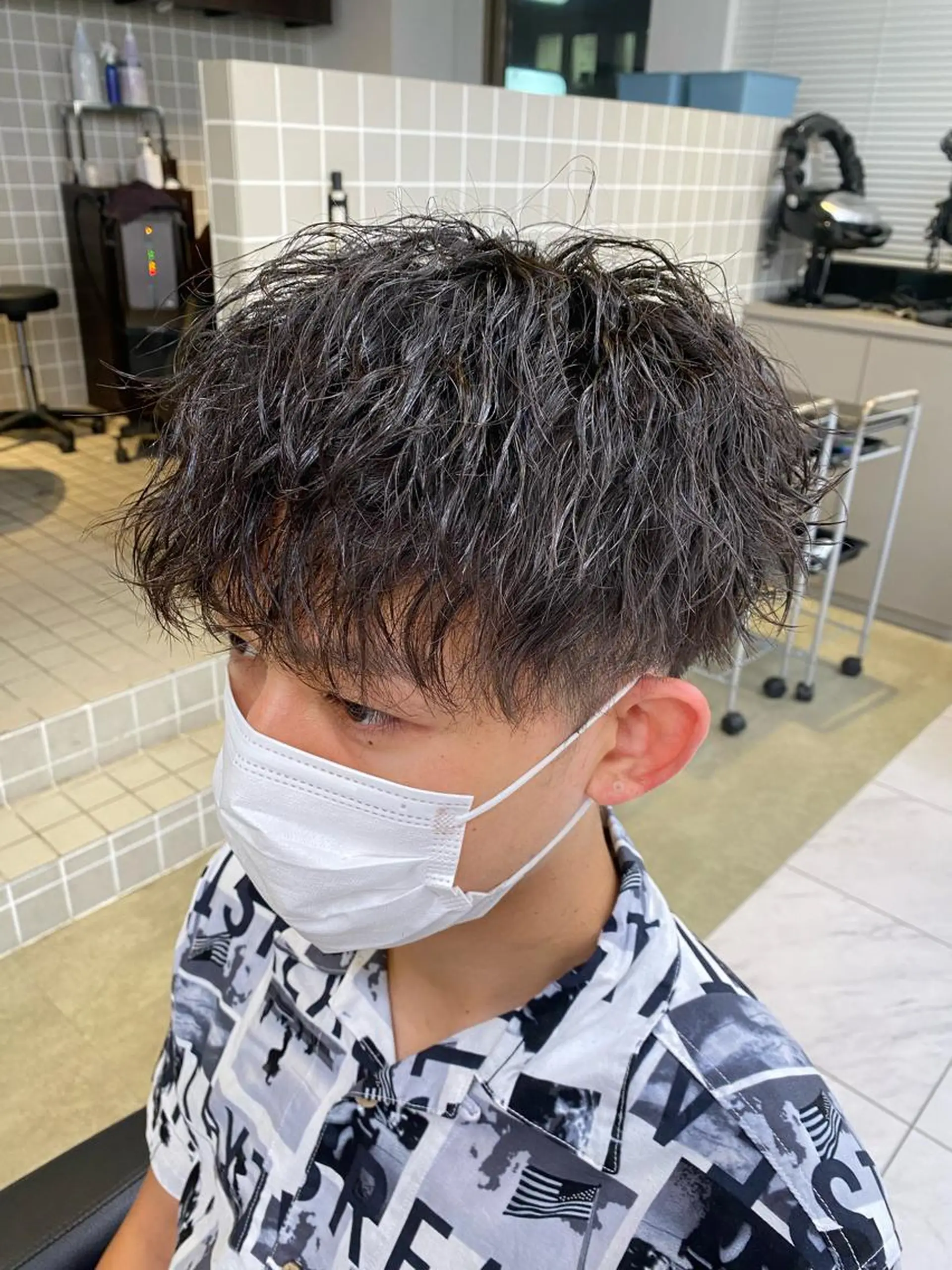 セミロング パーマ ヘアアレンジ メンズ カット パーマ メンズ特化 水口湧太のヘアスタイル