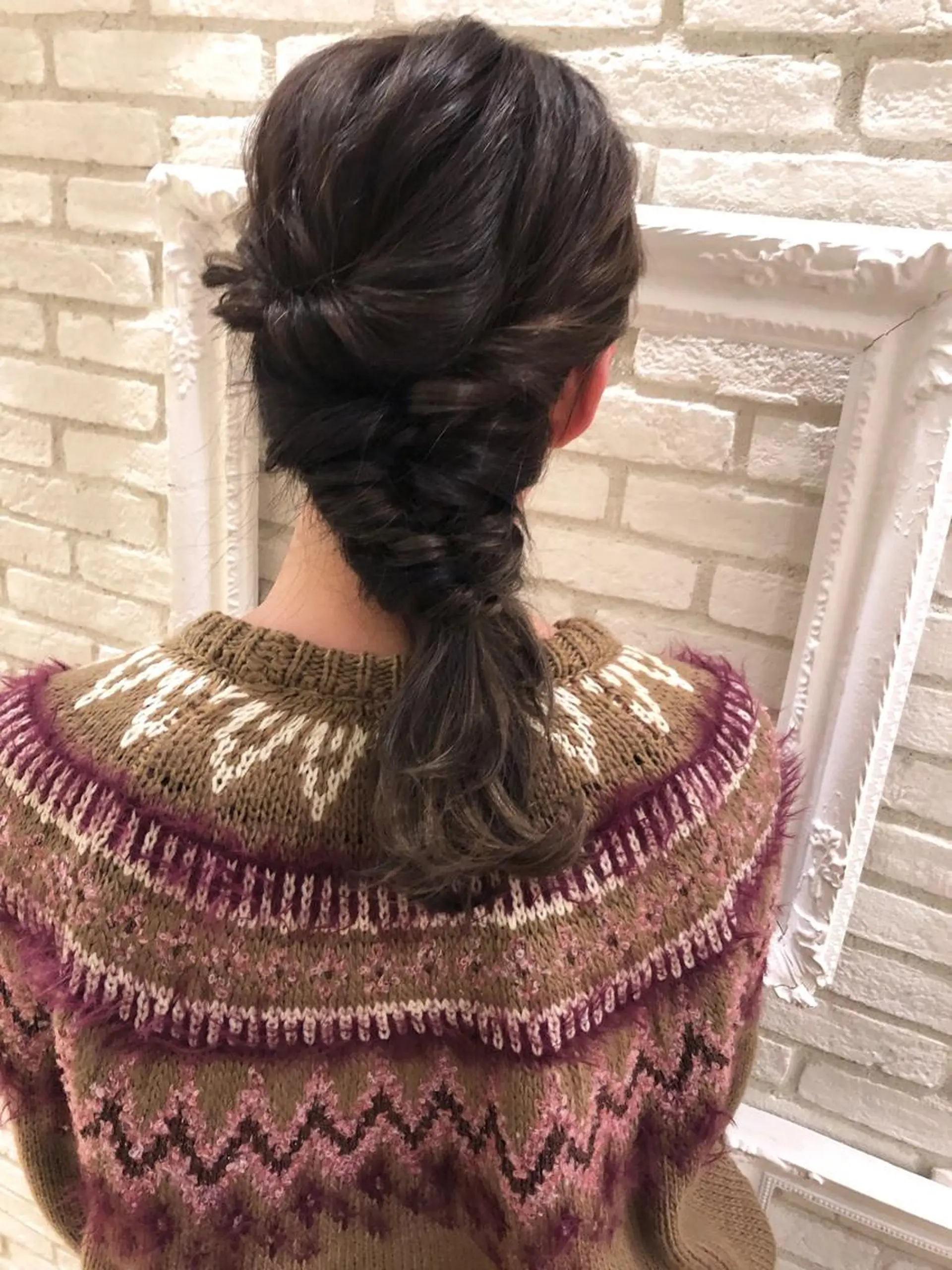 ロング ヘアアレンジ MIOベージュカラー 柔らかいカラーのヘアスタイル
