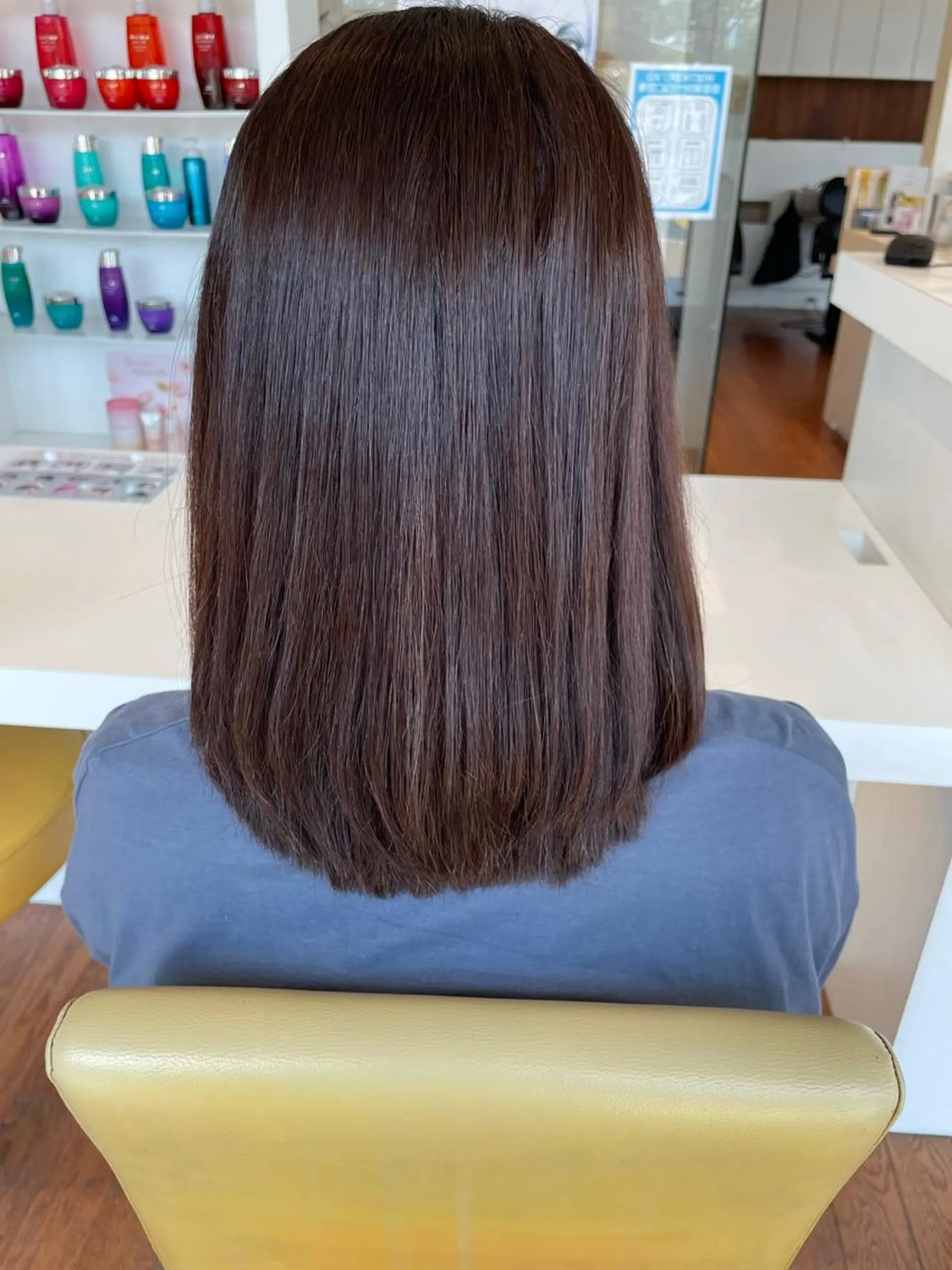 ミディアム Canon/ インナーカラー/四条のヘアスタイル