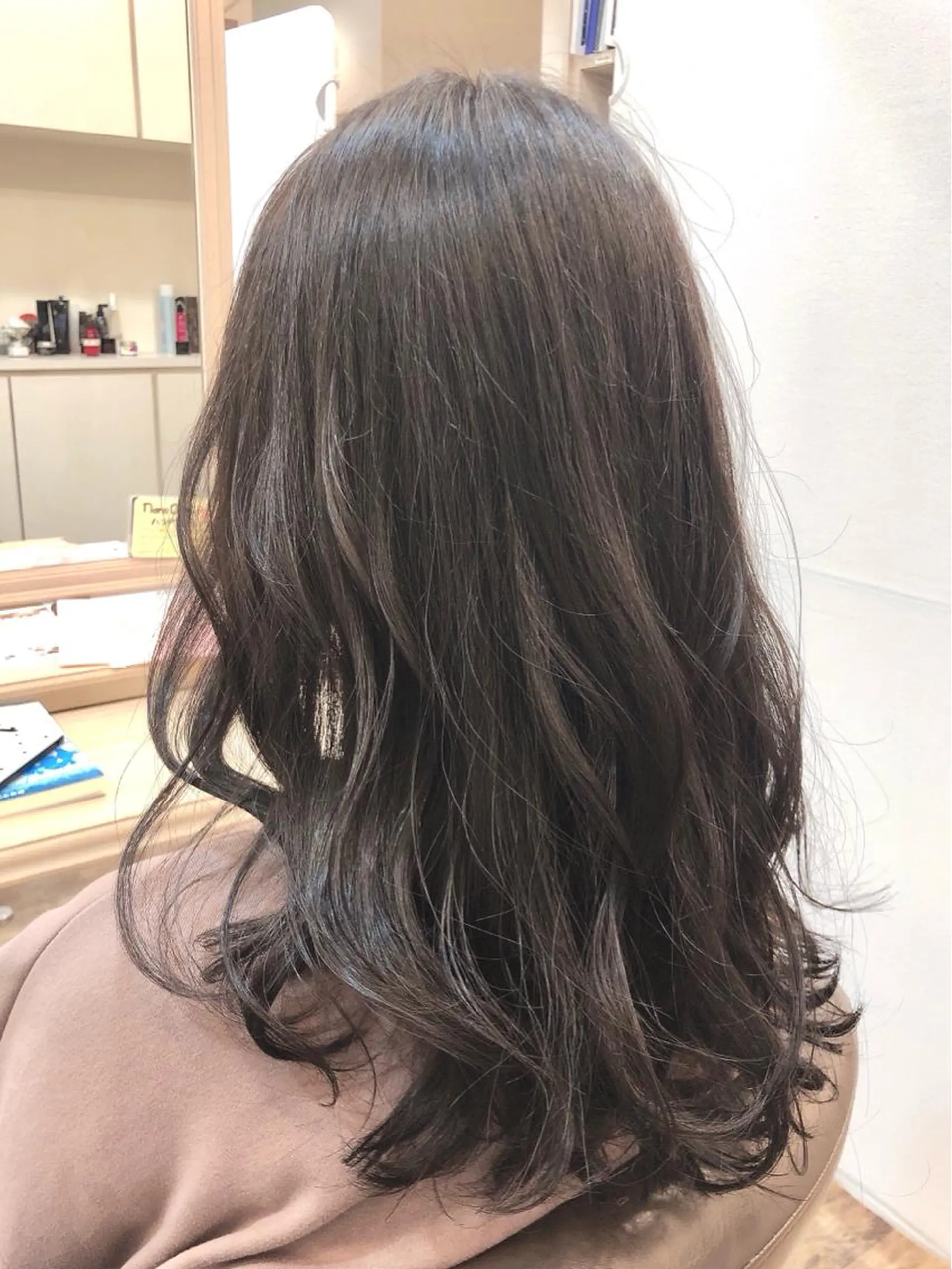 セミロング カラー カット ヘアカラー トリートメント 西野 美空🍊のヘアスタイル