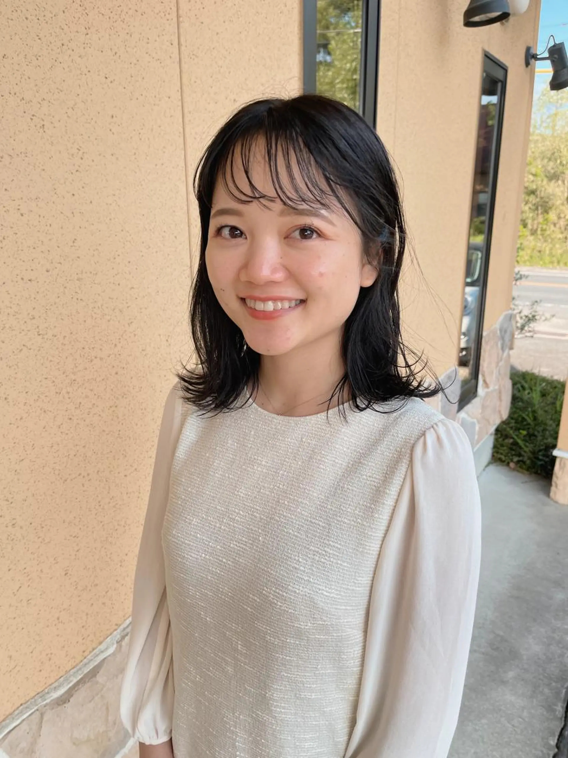 ミディアム カラー カット ヘアカラー ヘアニュース所属・ヘアーニュース 🌿NAMII🌿のヘアスタイル