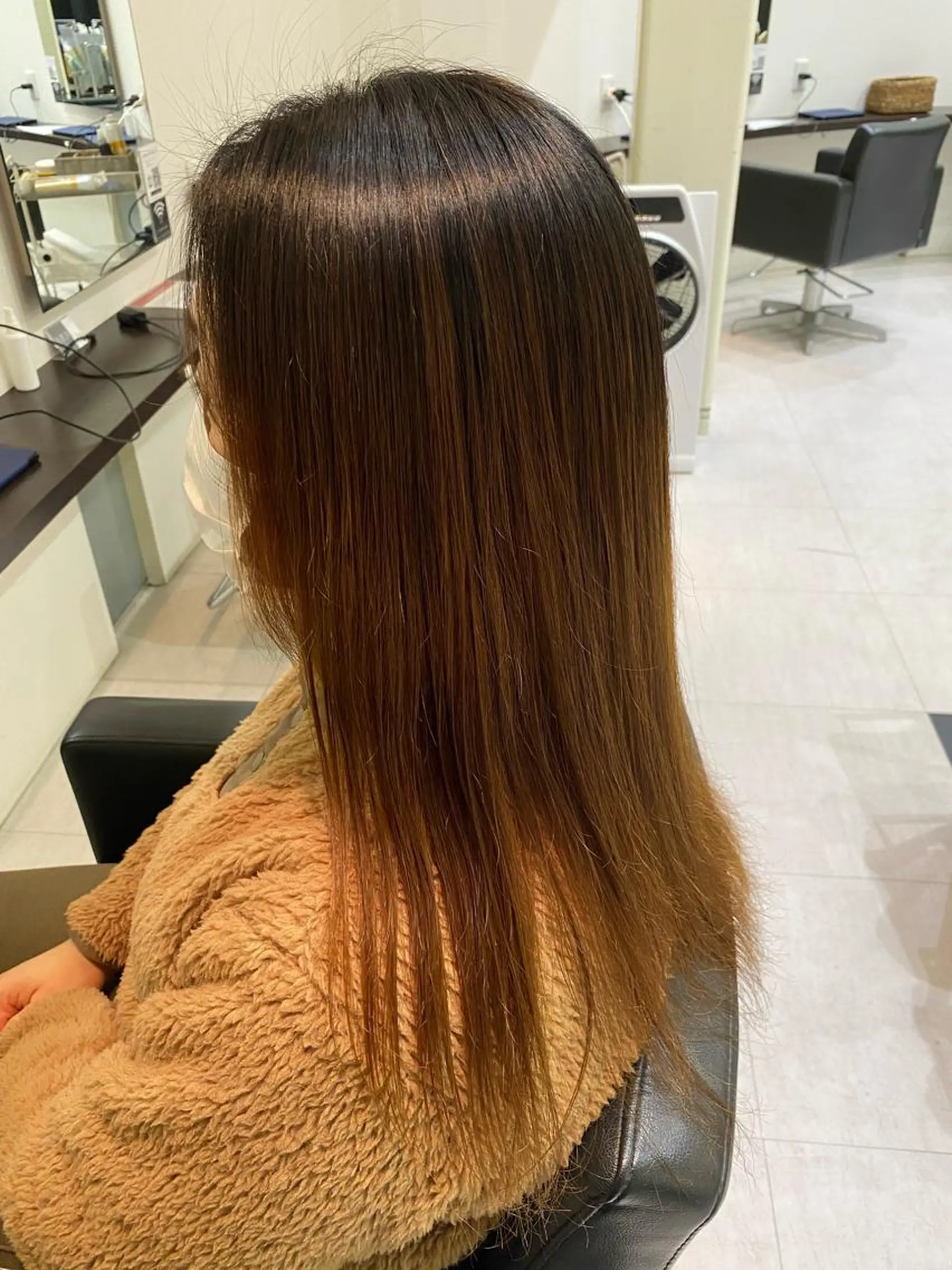 ロング a. kentoのヘアスタイル