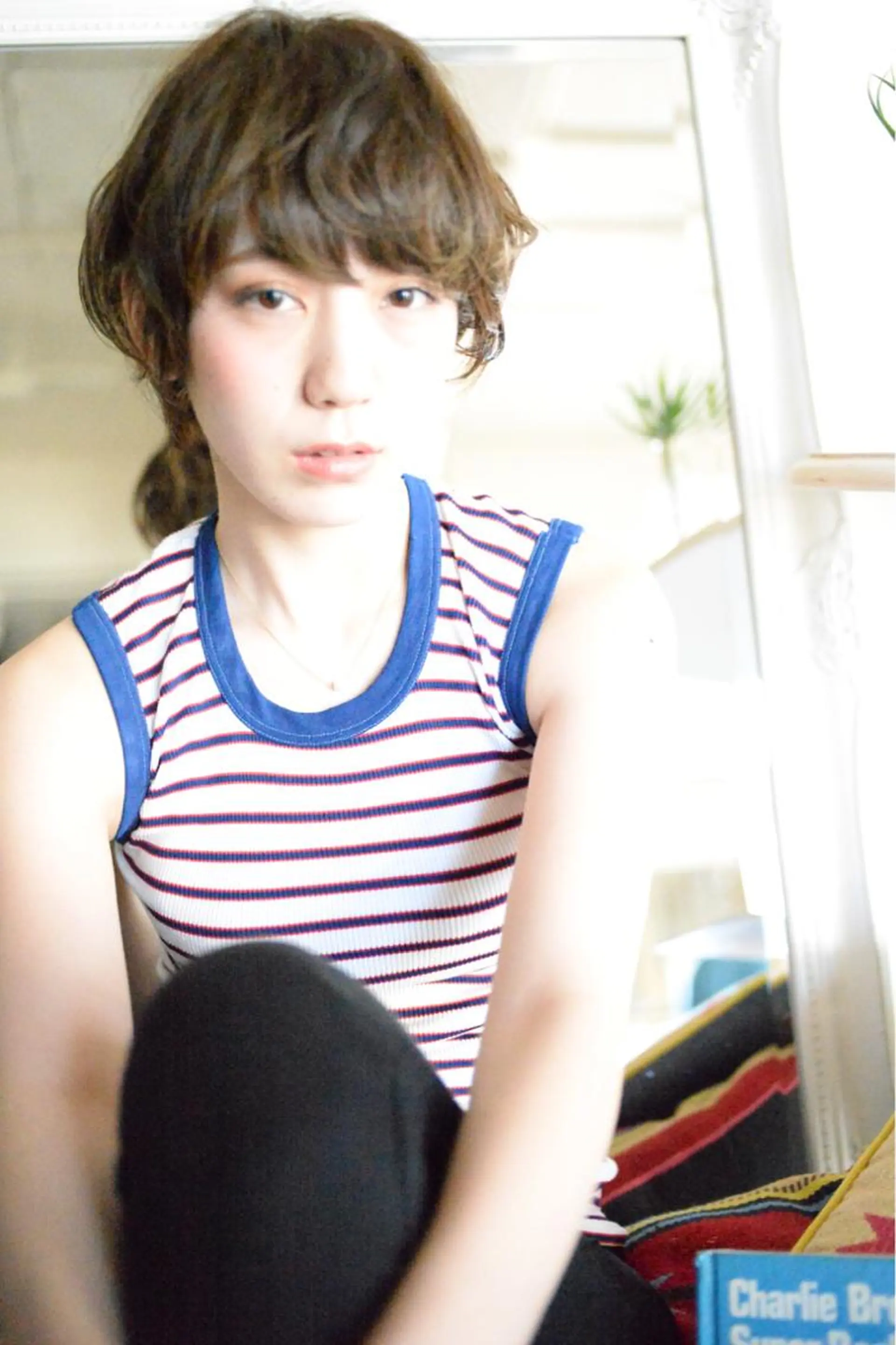 ショート ミディアム カラー パーマ ヘアアレンジ ショートヘア メンズハイトーン メンズバレイヤージュのヘアスタイル