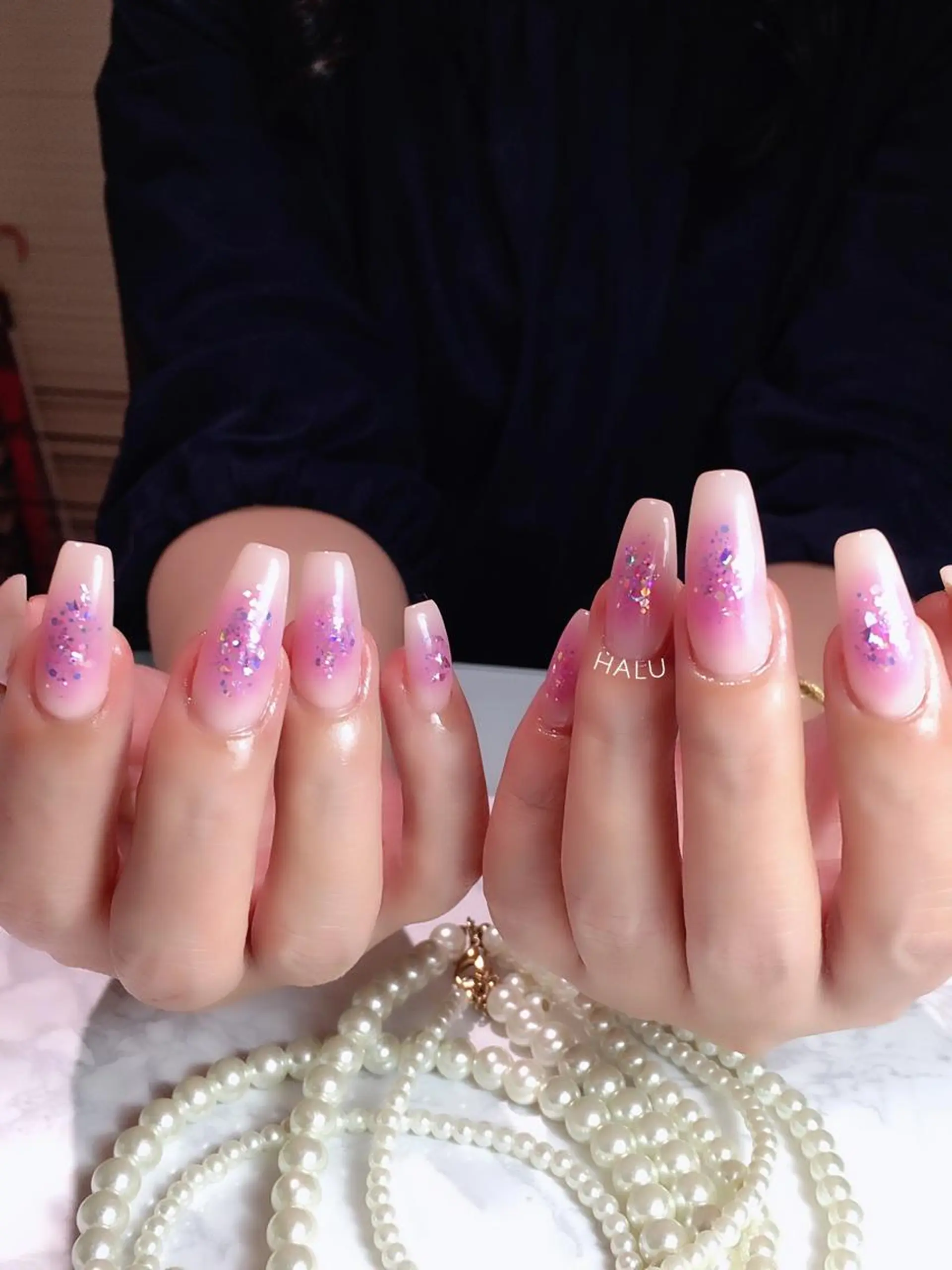 ネイル チークネイル ラメ(グリッター) 春ネイル HALU ハルのネイルデザイン