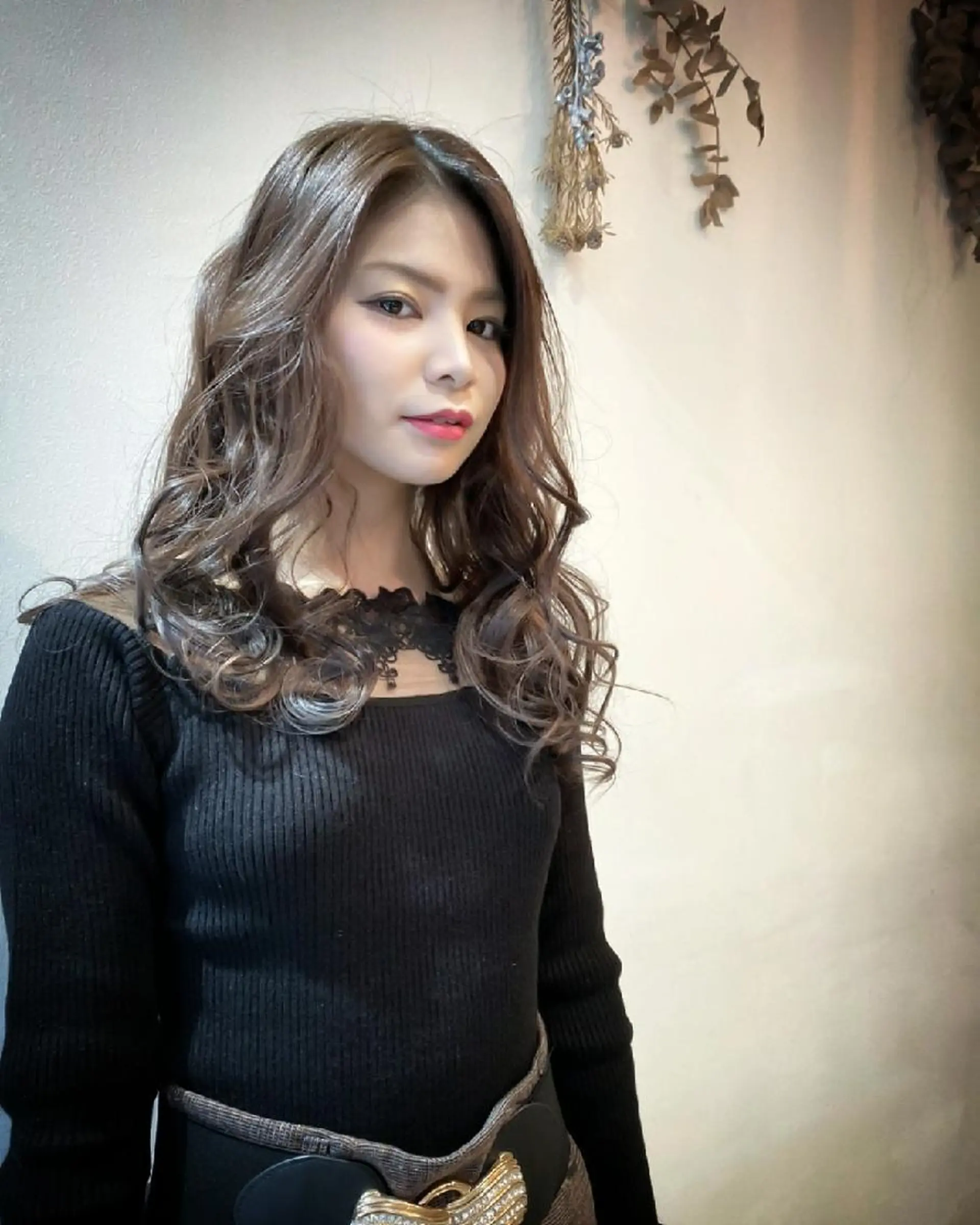 セミロング ハイライト Roji 米田 真一のヘアスタイル