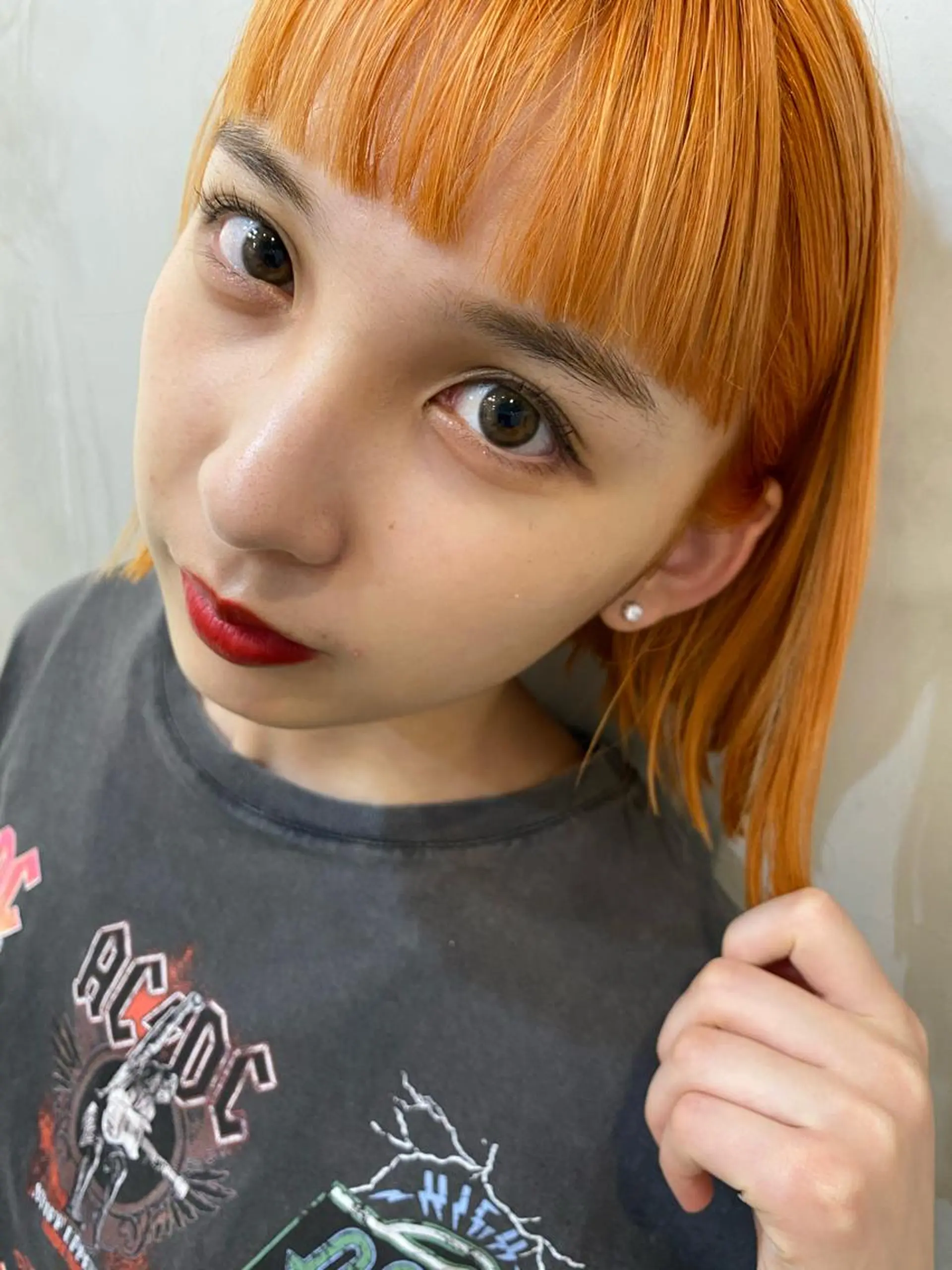 カラー オレンジ HAZEL所属・大山 茶子のヘアスタイル