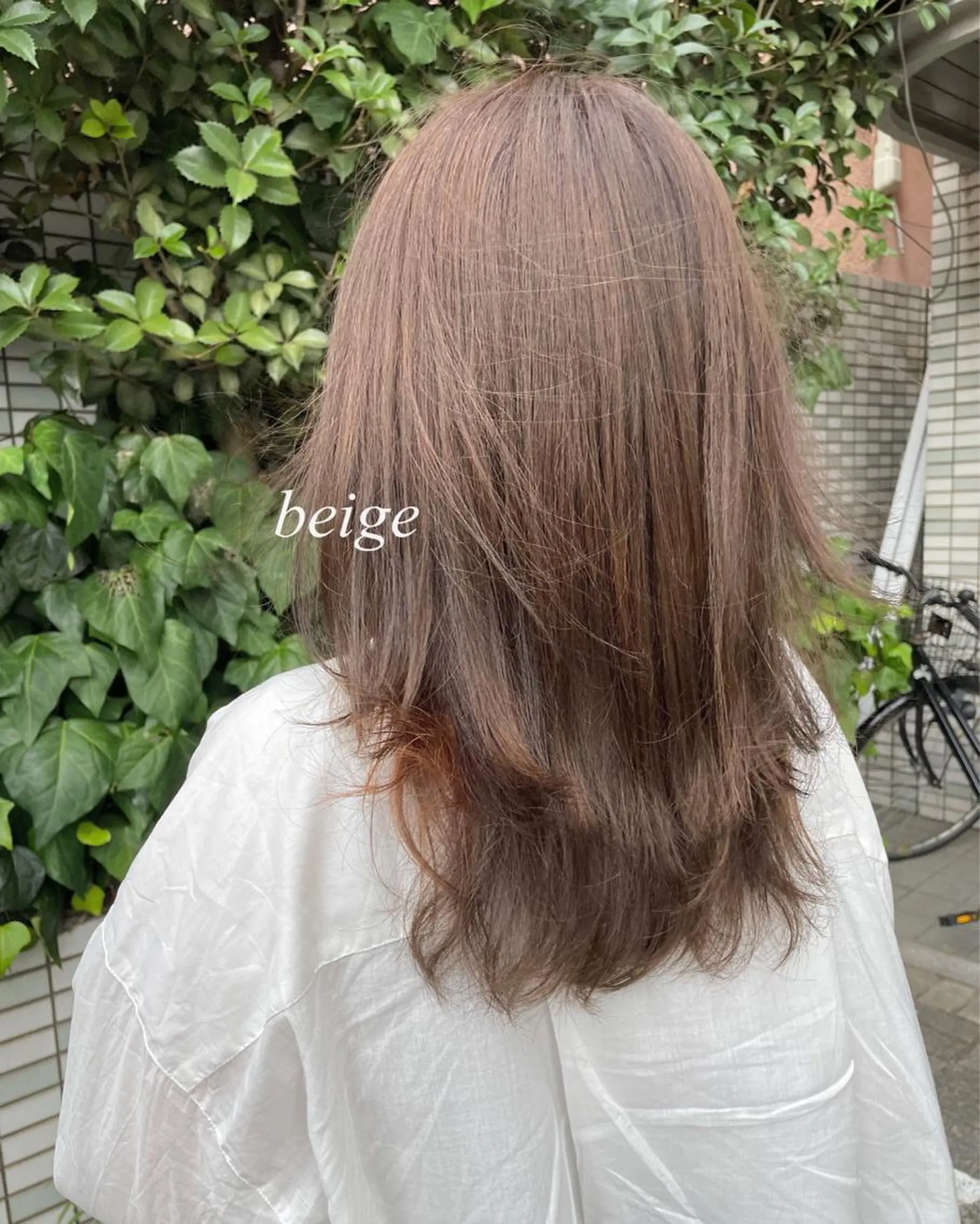 ミディアム カラー ベージュカラー ブリーチ カワシマ セイカのヘアスタイル