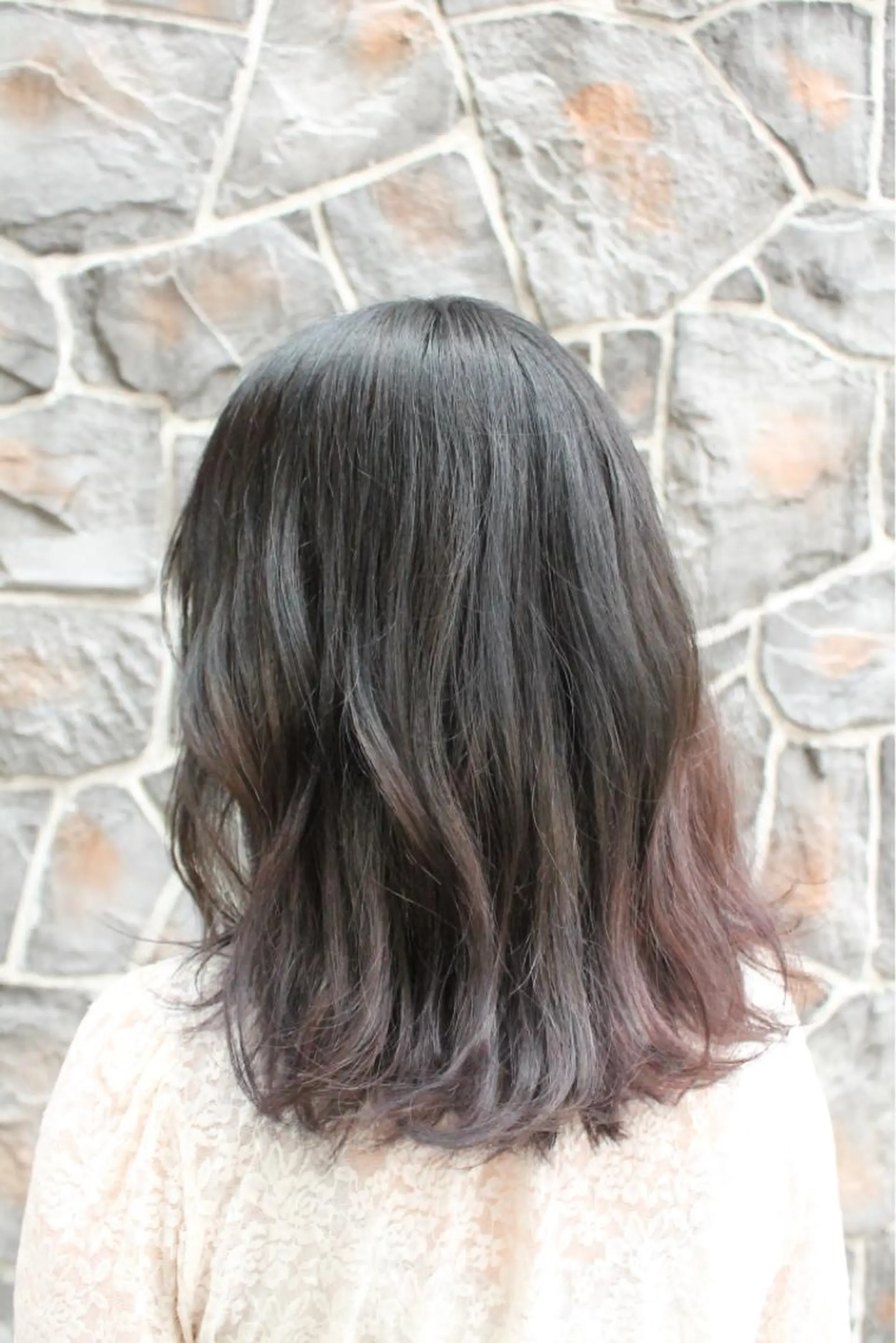 ミディアム カラー グラデーションカラー ヲタクに美容室は難しい。所属・縮毛矯正&髪質改善 ⭐️OGUのヘアスタイル