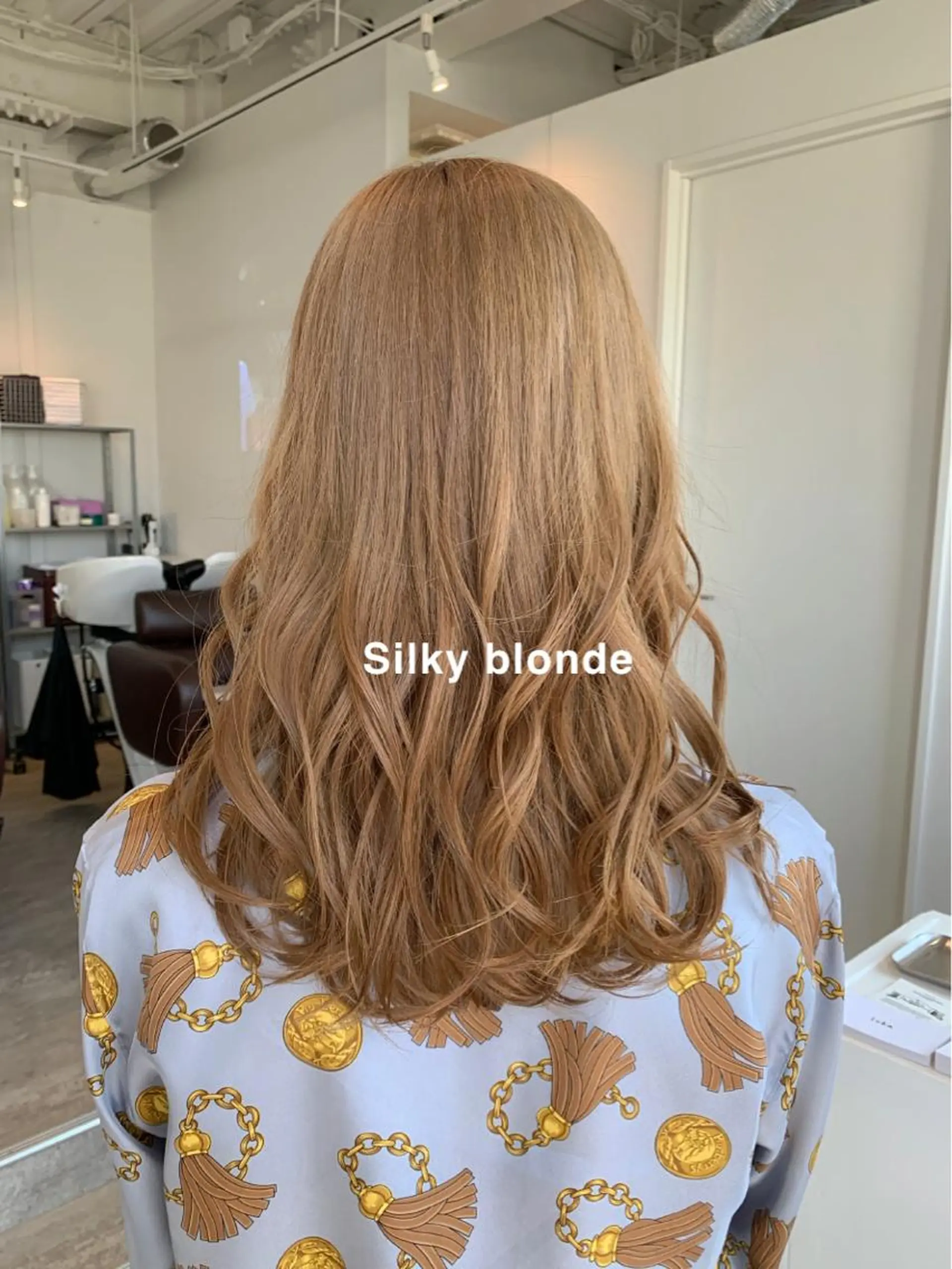 カラー ブロンド カット ヘアカラー トリートメント loka所属・山本 晶大のヘアスタイル