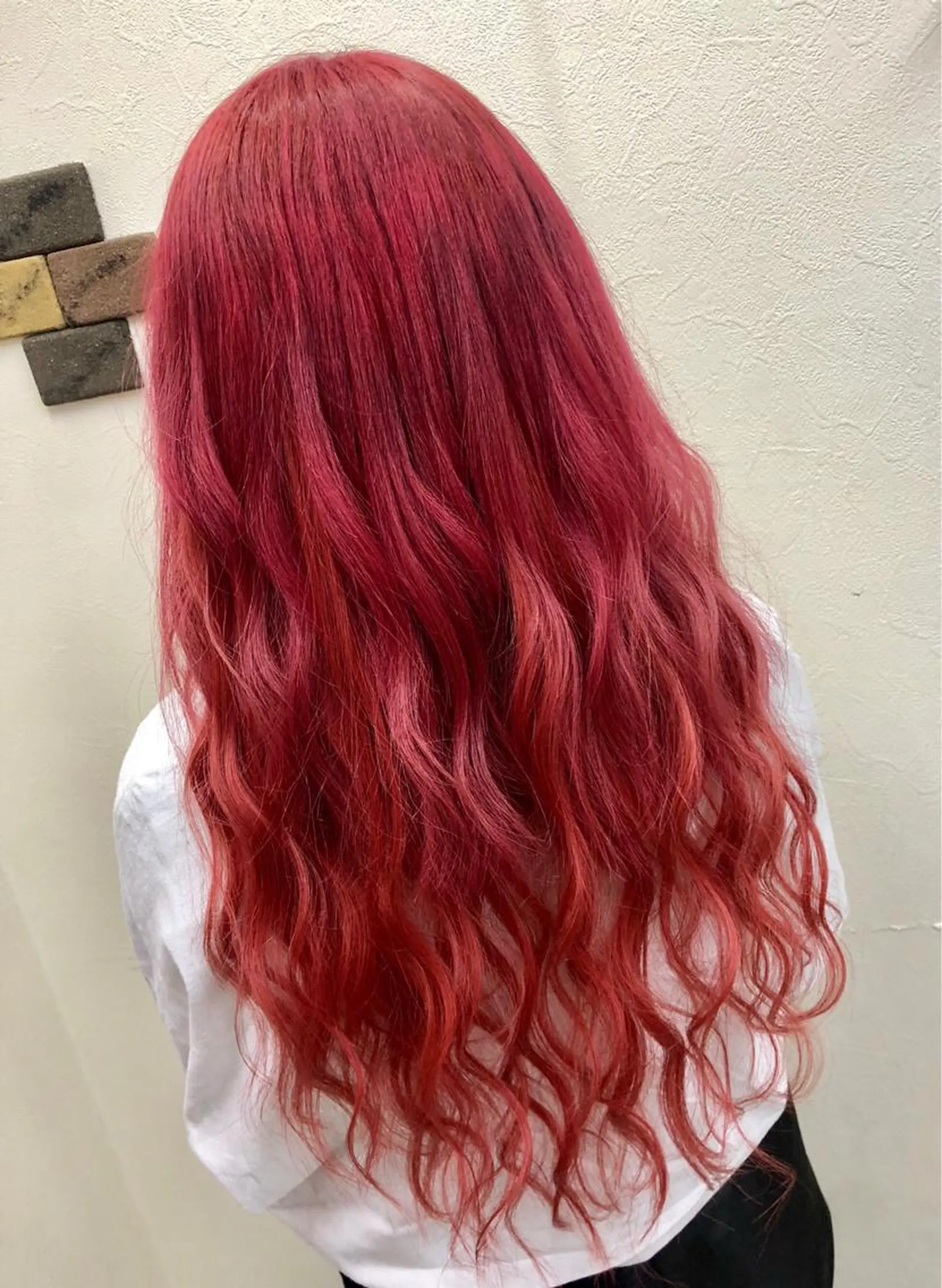 ロング カラー レッドカラー MAKO ❤️‍🔥NEXTのヘアスタイル