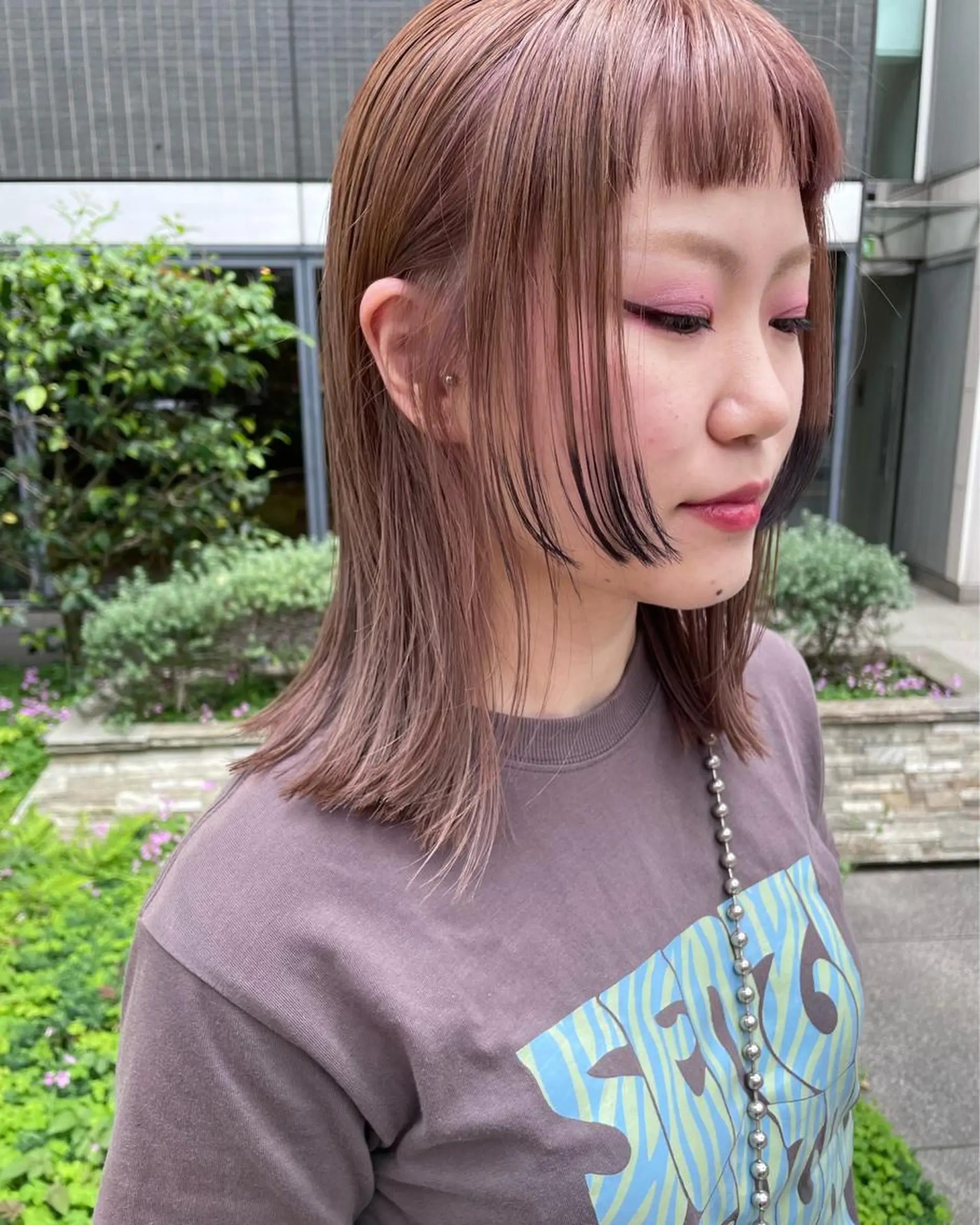 ミディアム カラー パーマ ヘアアレンジ メンズ キッズ ネイル マツエク・マツパ アイブロウ ベージュカラー カット ヘアカラー トリートメント tatsumi/ボブ ウルフ/レイヤーのヘアスタイル