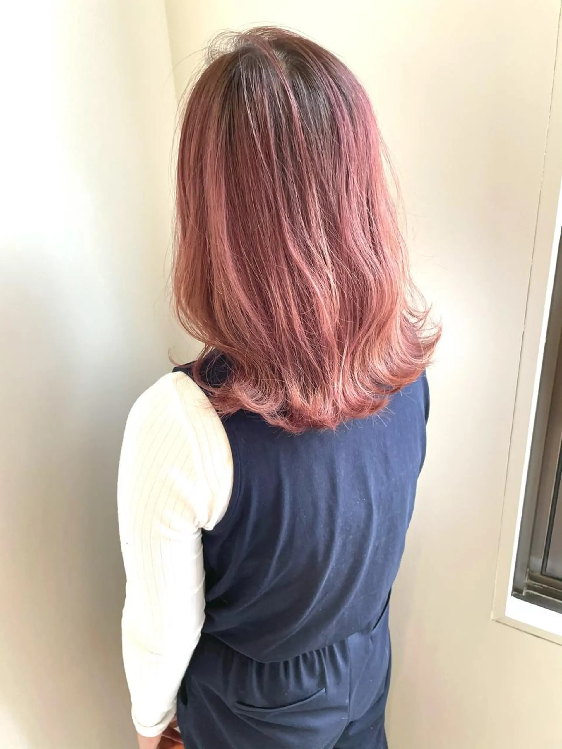 カラー ピンクカラー ヘアカラー トリートメント 【髪質改善】 川津翔太のヘアスタイル